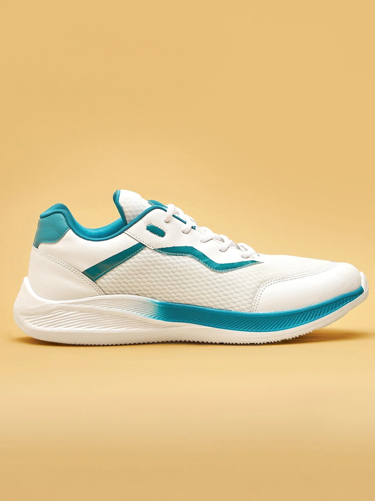 Mens - Shoes - White - UK 8 - Image 3