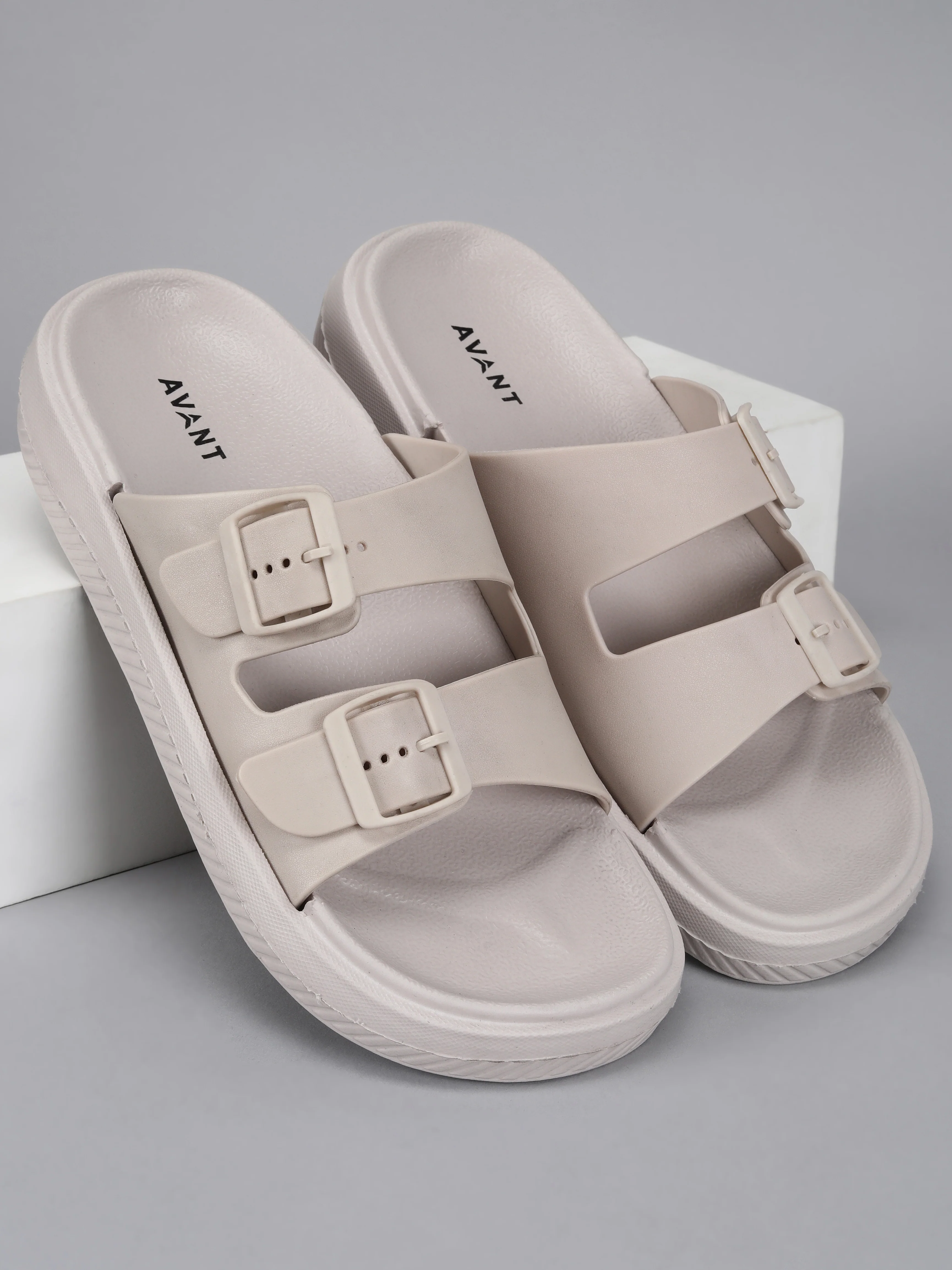 Avant Men’s Brisk Sliders - Cream