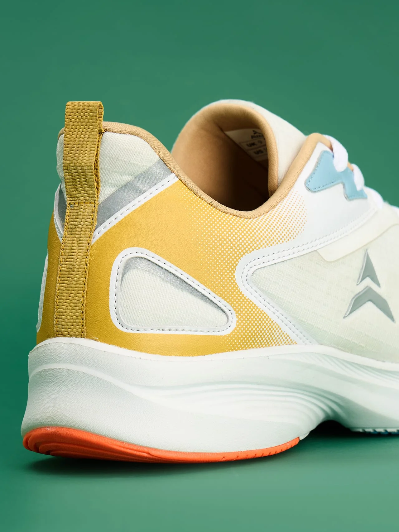 Avant Men's Delux Running Shoes - White/Gold - Image 11