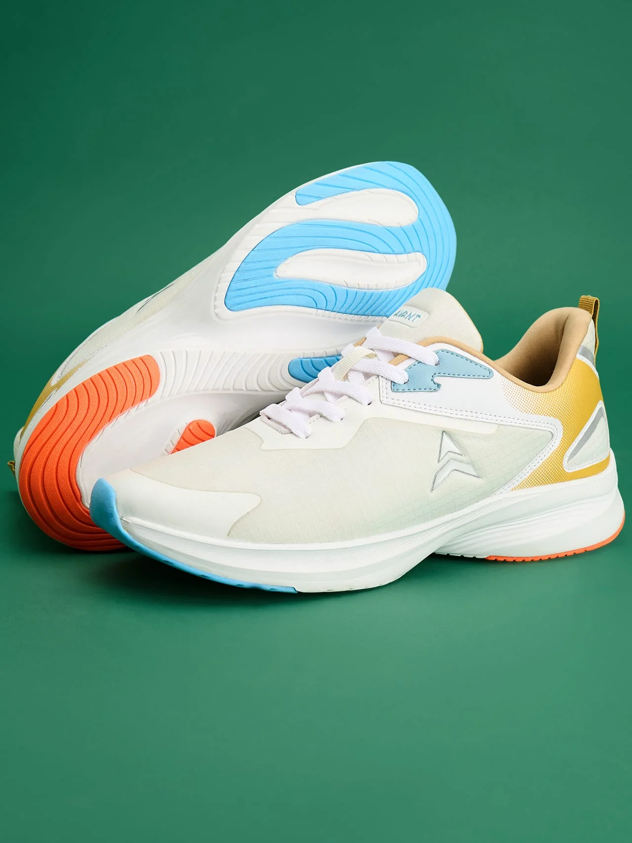 Avant Men's Delux Running Shoes - White/Gold - Image 8