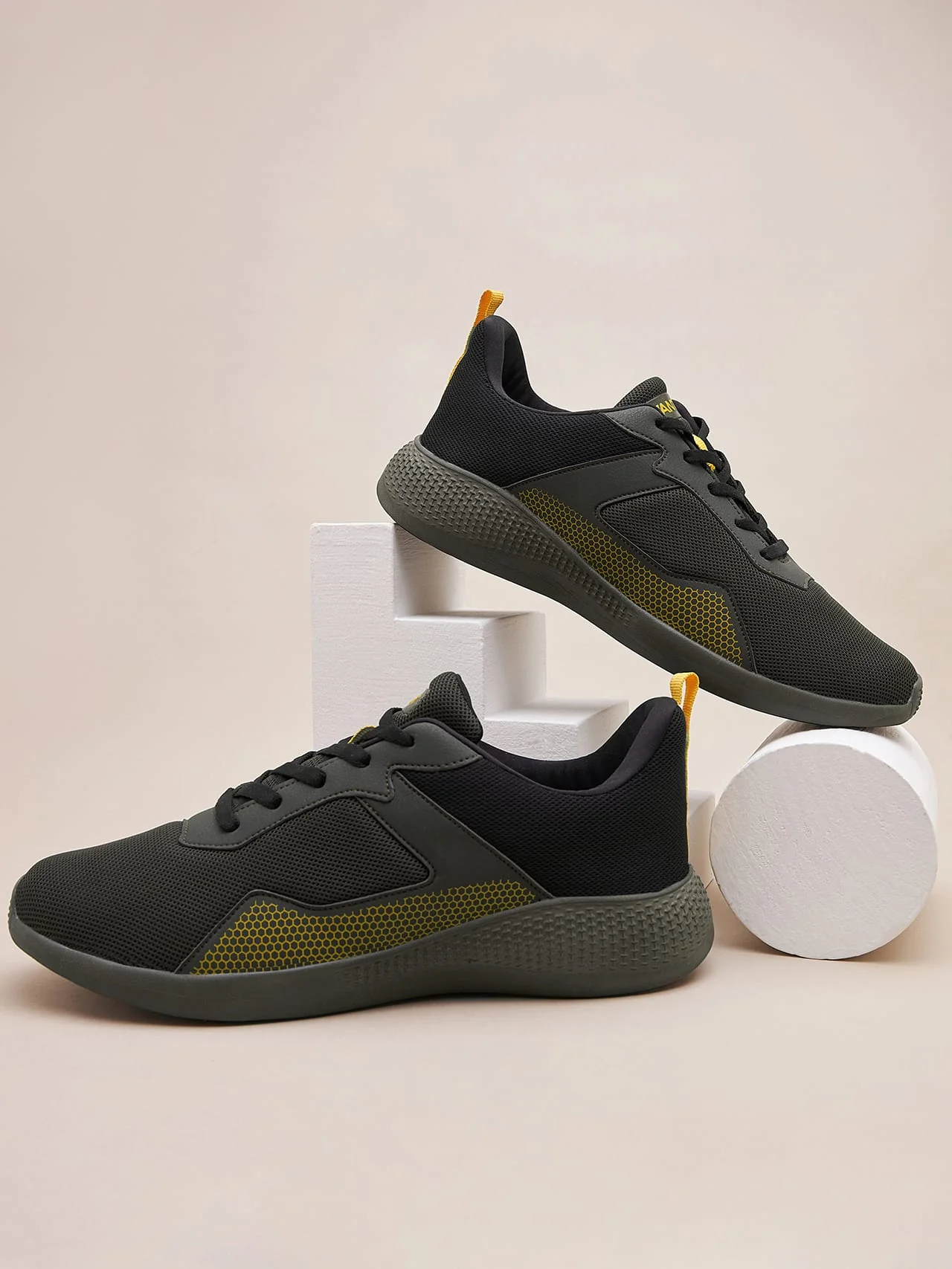 Avant Men's Glide Walking Shoes - Olive