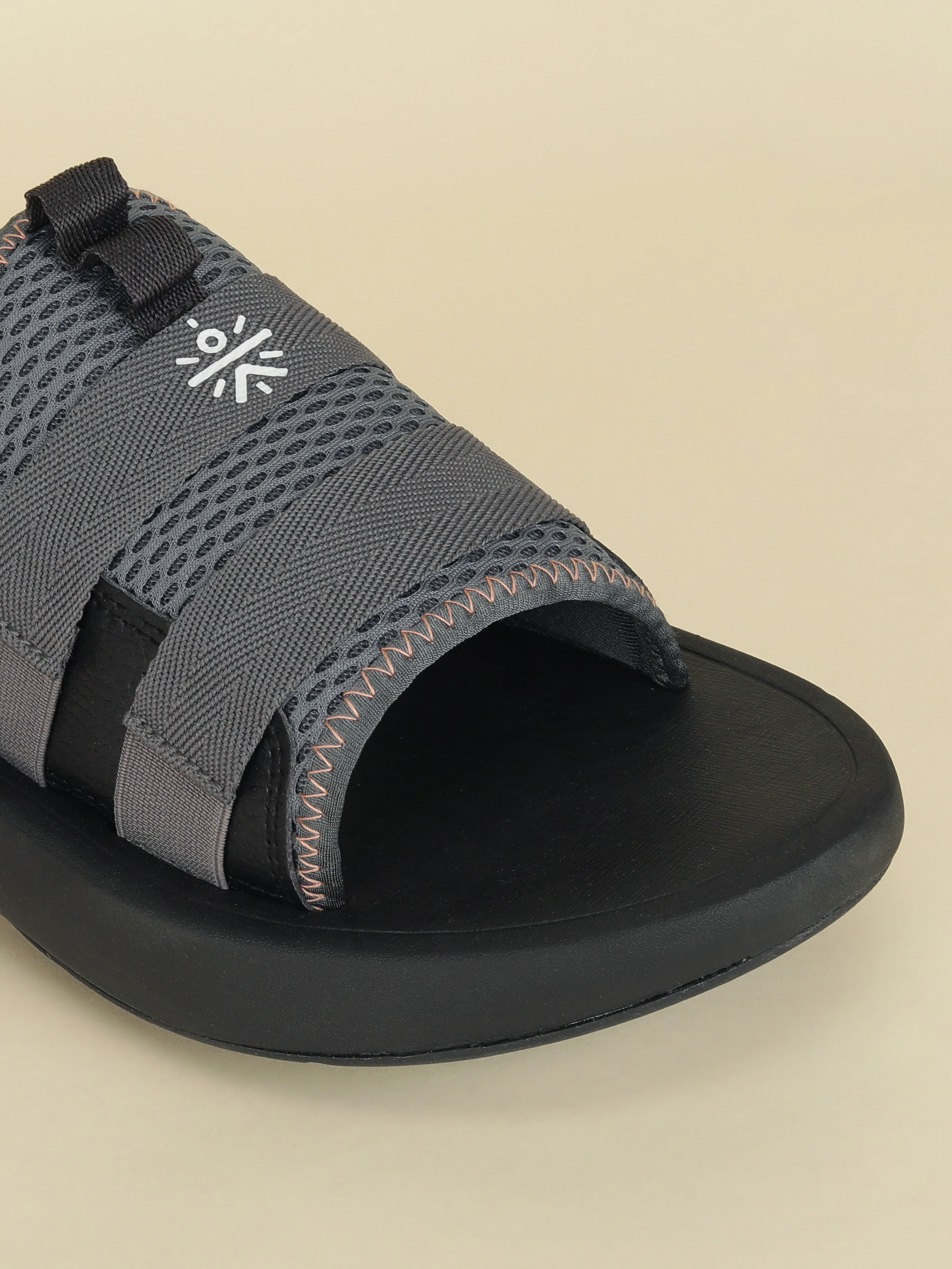 cult Men's Koios Sliders - Black - Image 7