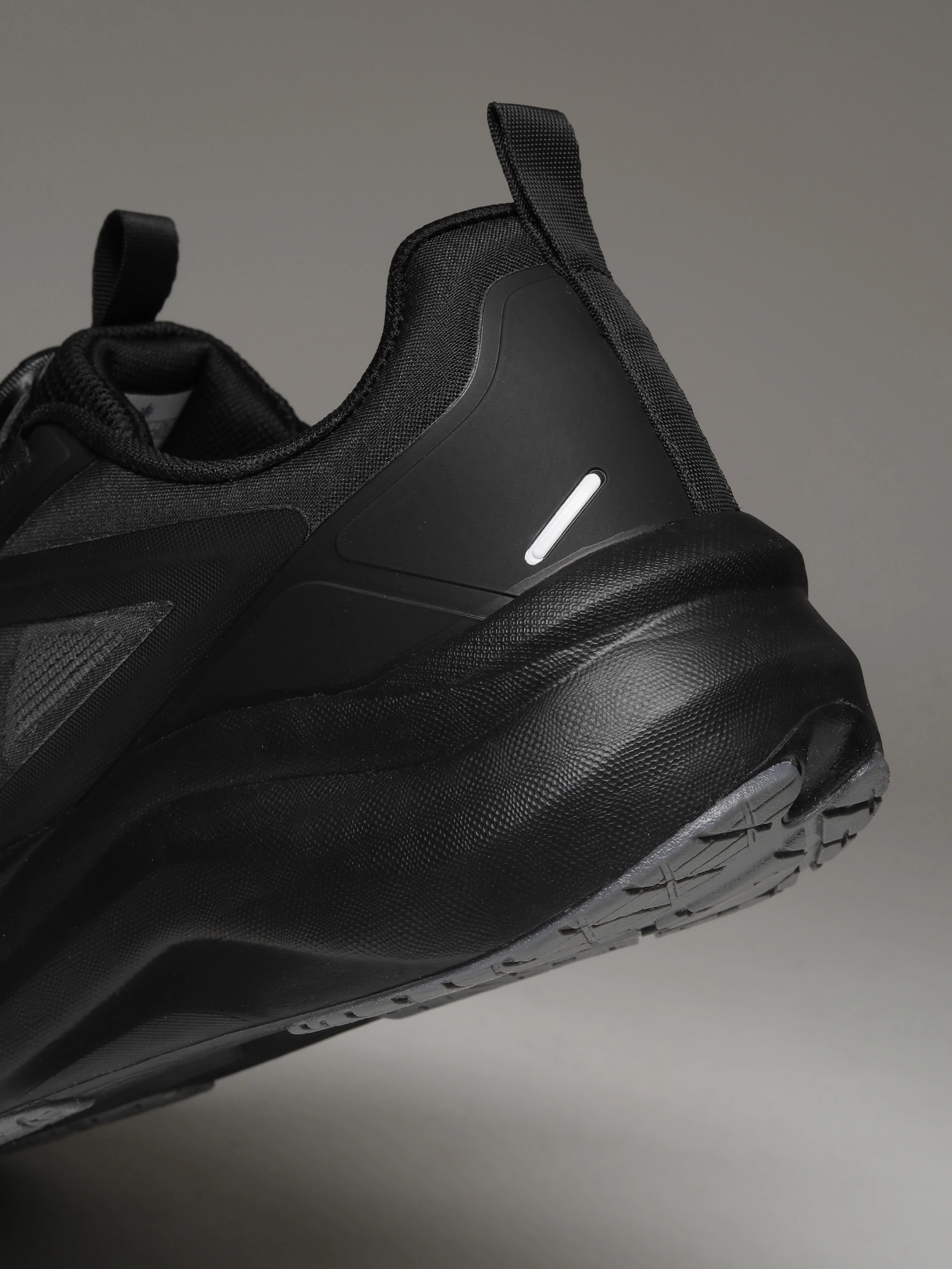 cult Men's PaceRush Running Shoes - Black - Image 11