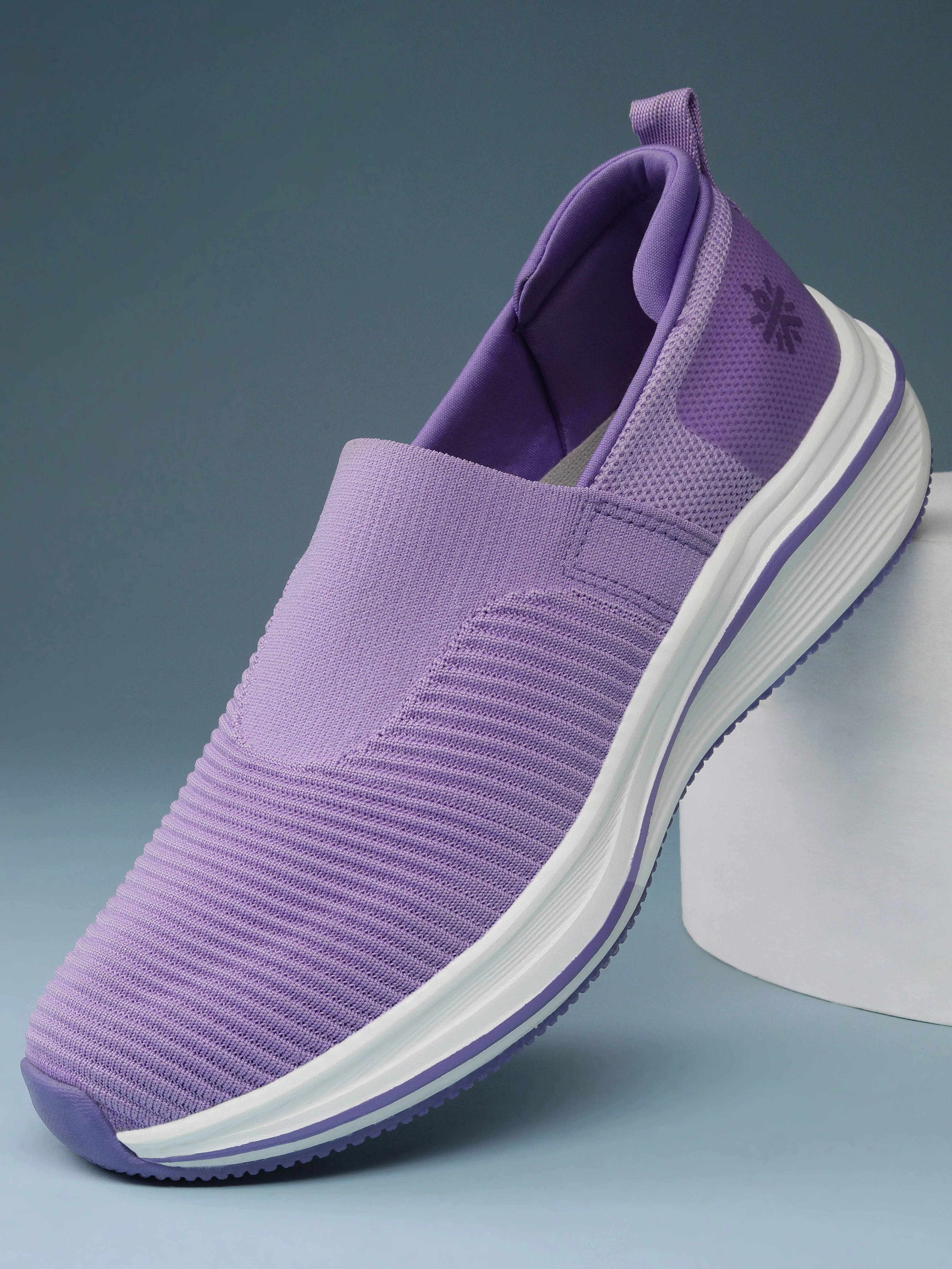 cult Women's Grace Walking Shoes - Purple