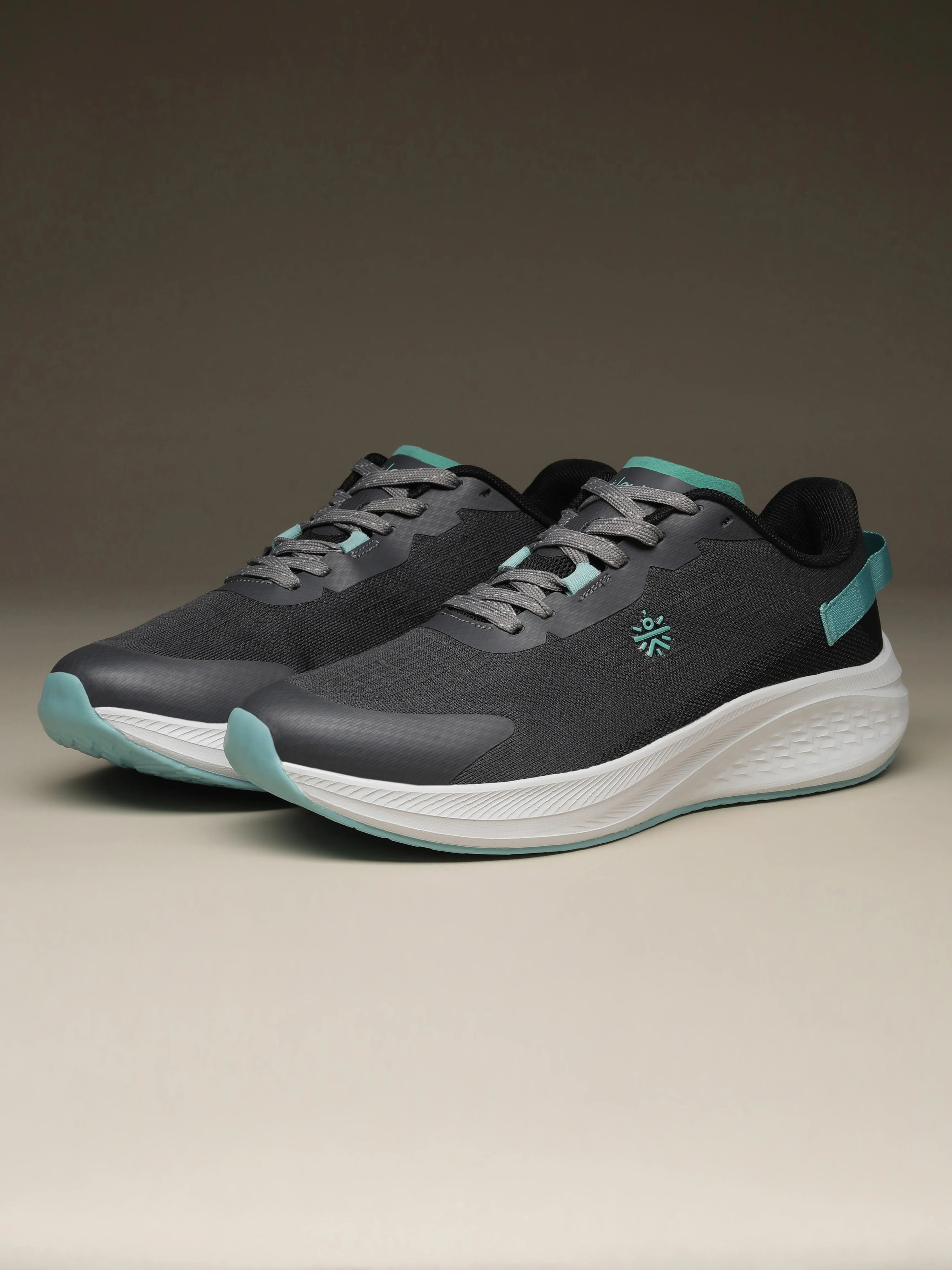 cult Women's SwiftArc Running Shoes - D.Grey - Image 12