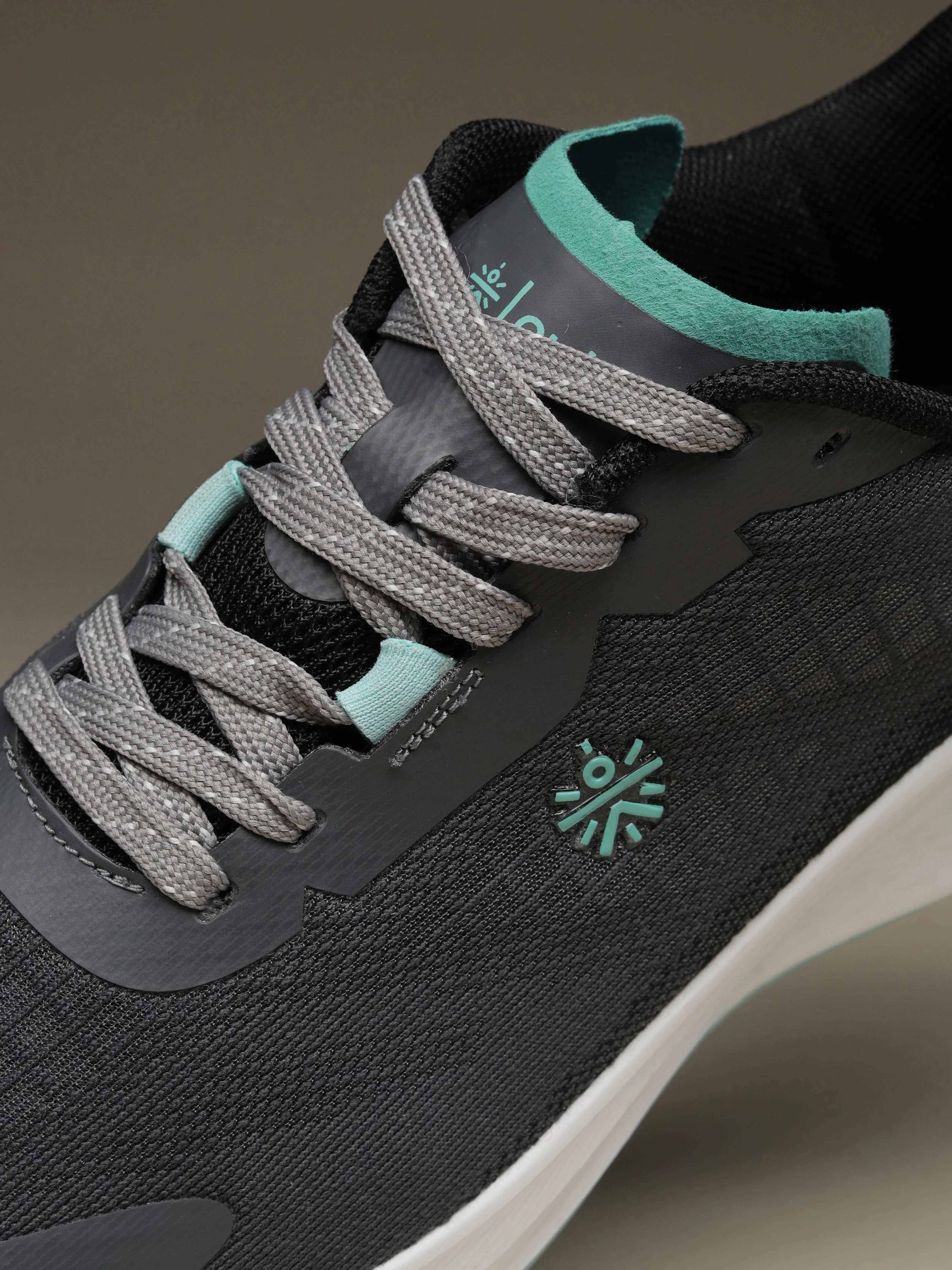 cult Women's SwiftArc Running Shoes - D.Grey - Image 8