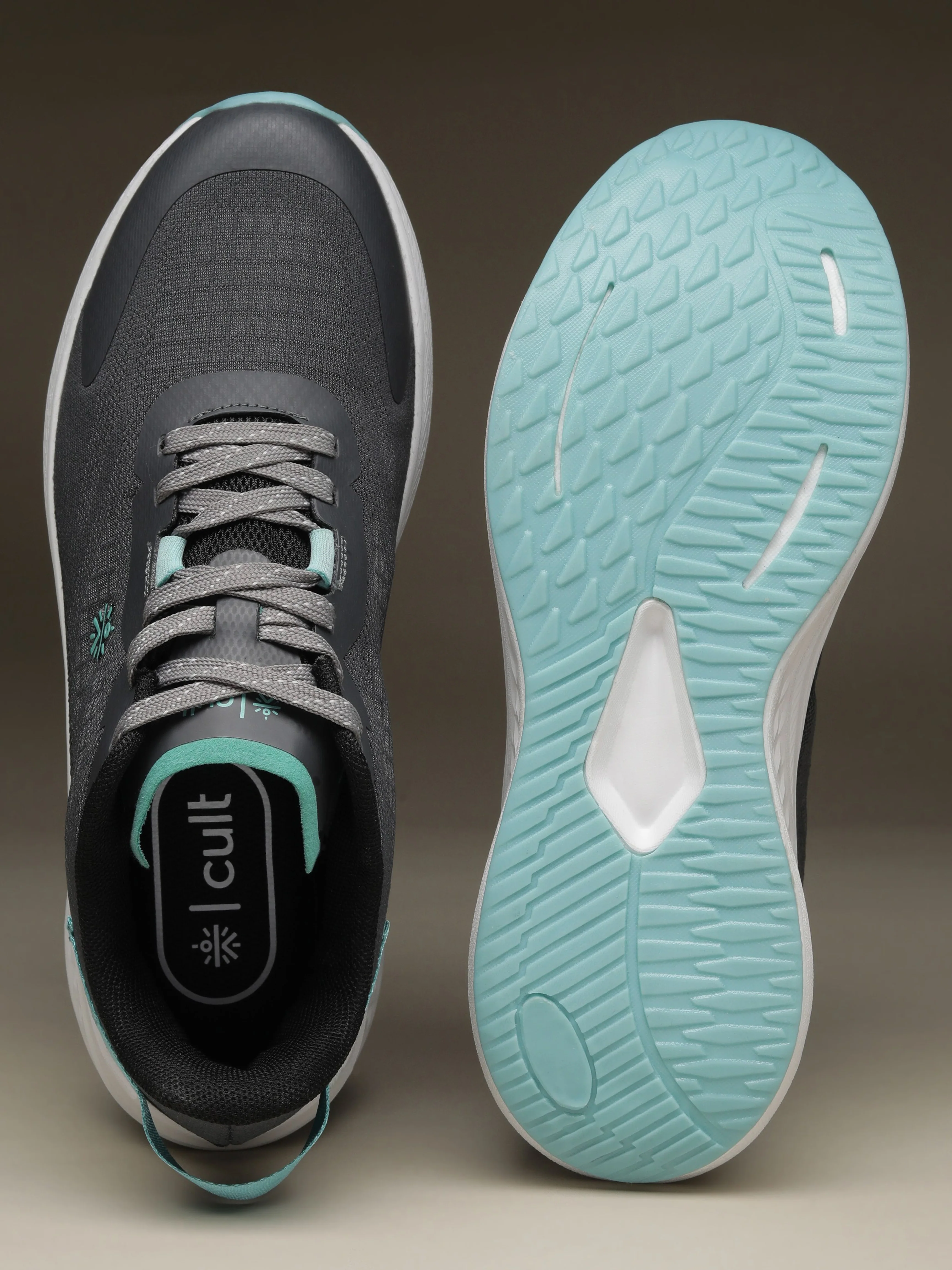 cult Women's SwiftArc Running Shoes - D.Grey - Image 9
