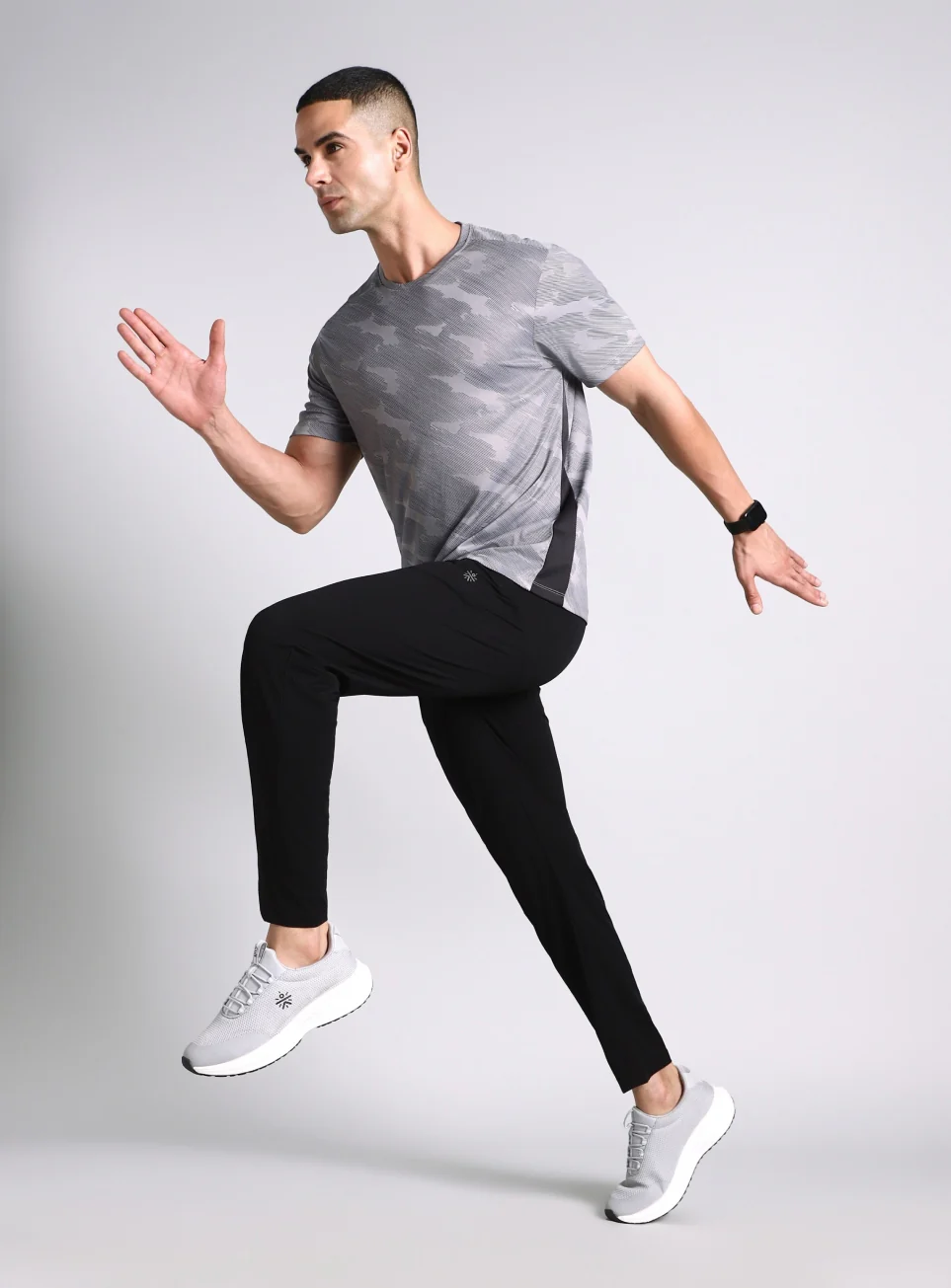 Men's Black Dark Series Running Trackpants - Image 3