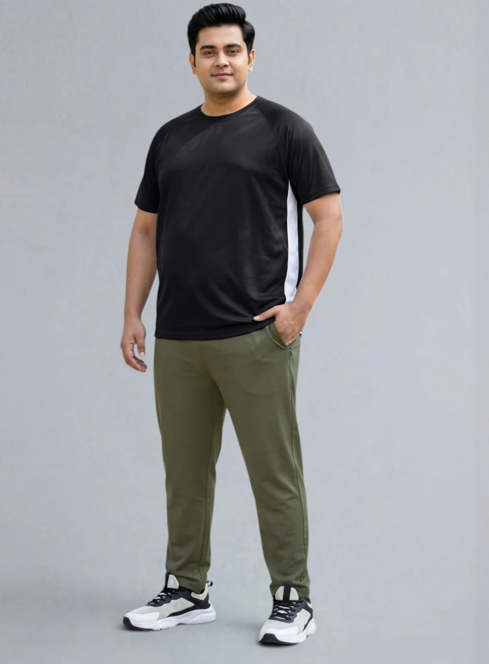 Men's Black Panelled Performance Plus Size T-shirt - Image 2