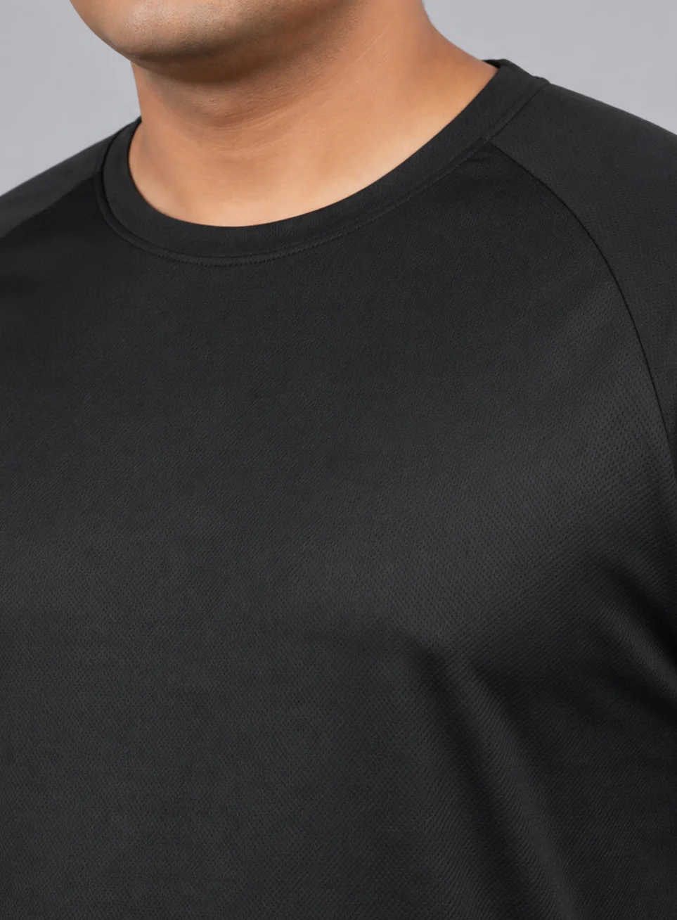 Men's Black Panelled Performance Plus Size T-shirt - Image 7
