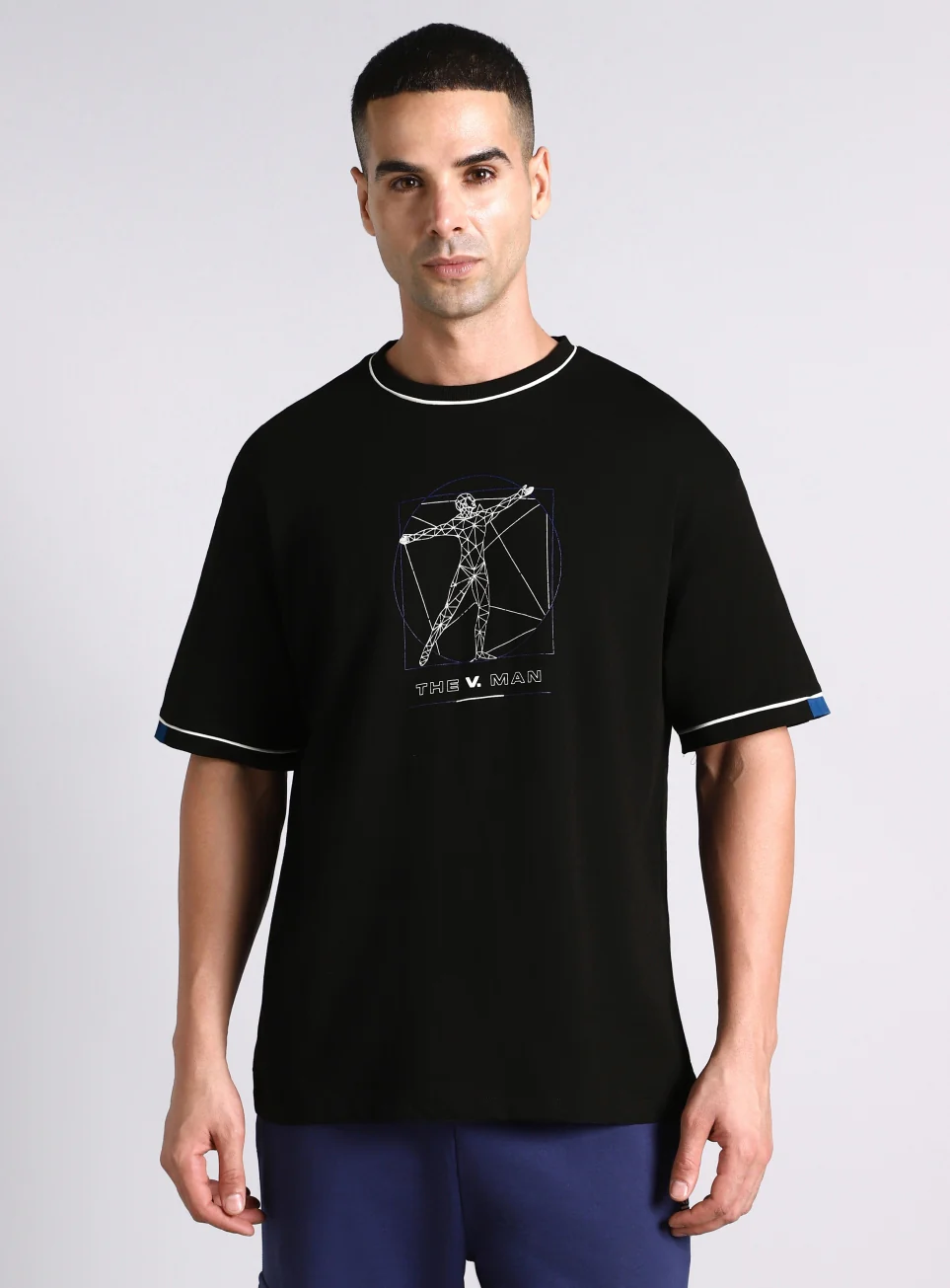 Men's Black V-Man Relaxed Fit Graphic T-shirt - Image 4