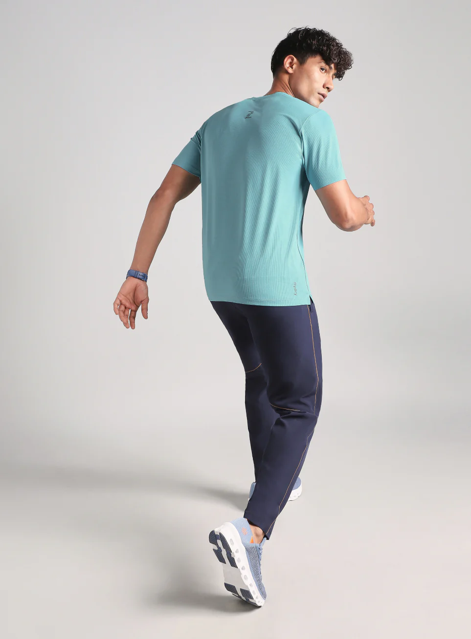 Men's Blue Chill Knit Run T-Shirt - Image 2