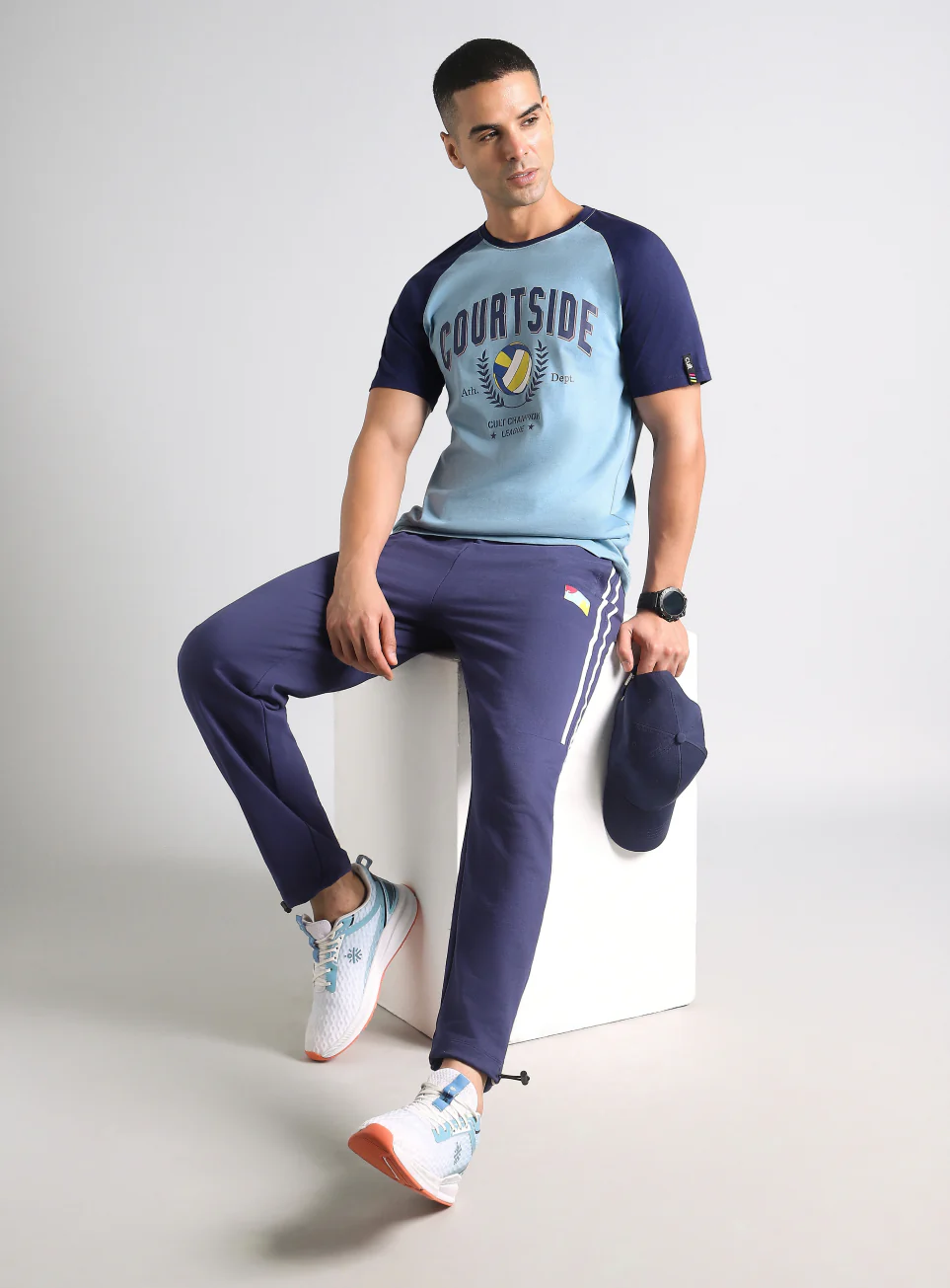 Men's Blue Courtside Sporty Colorblock T-shirt - Image 3
