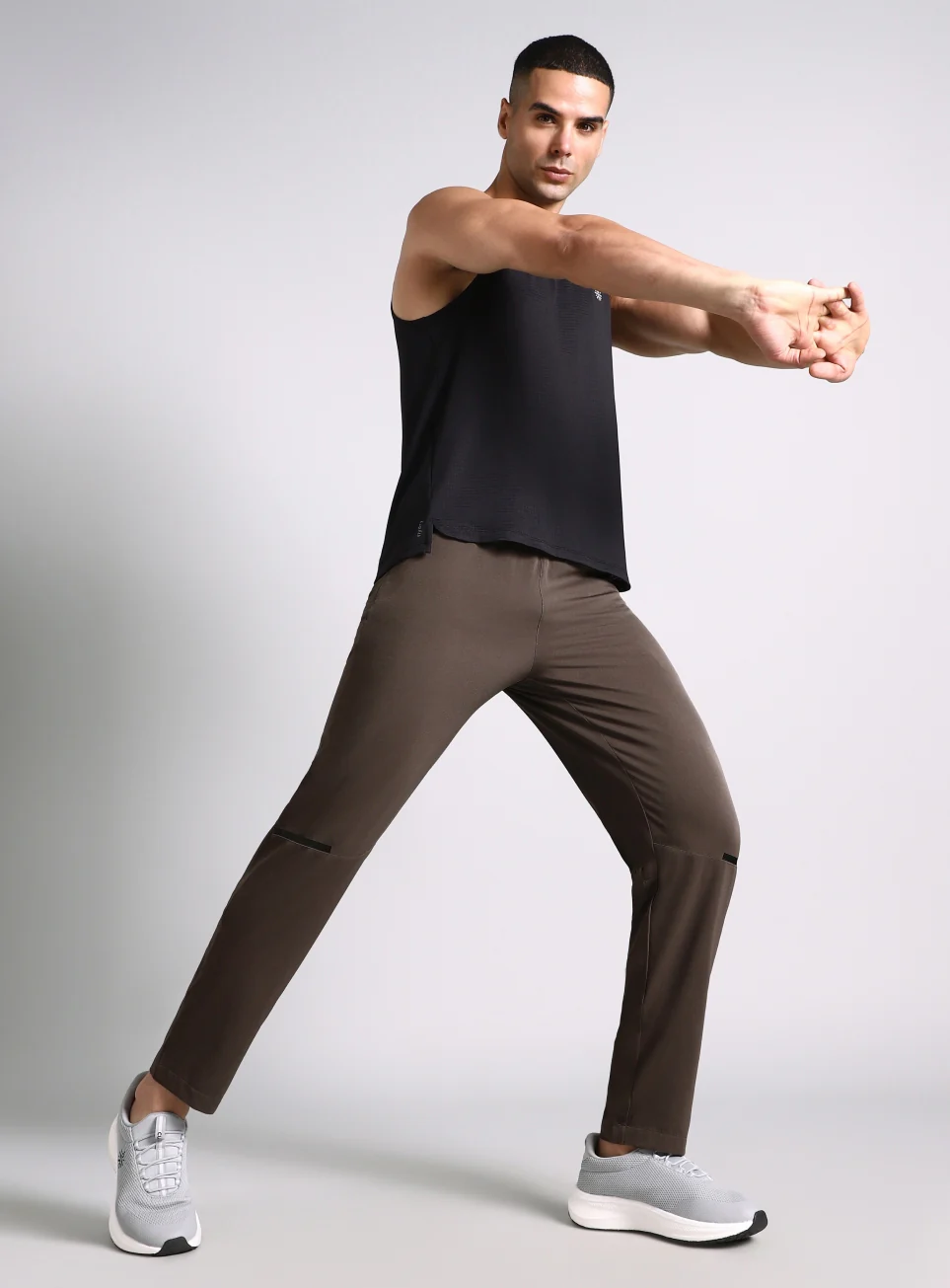 Men's Brown High Impact Running Trackpants - Image 2
