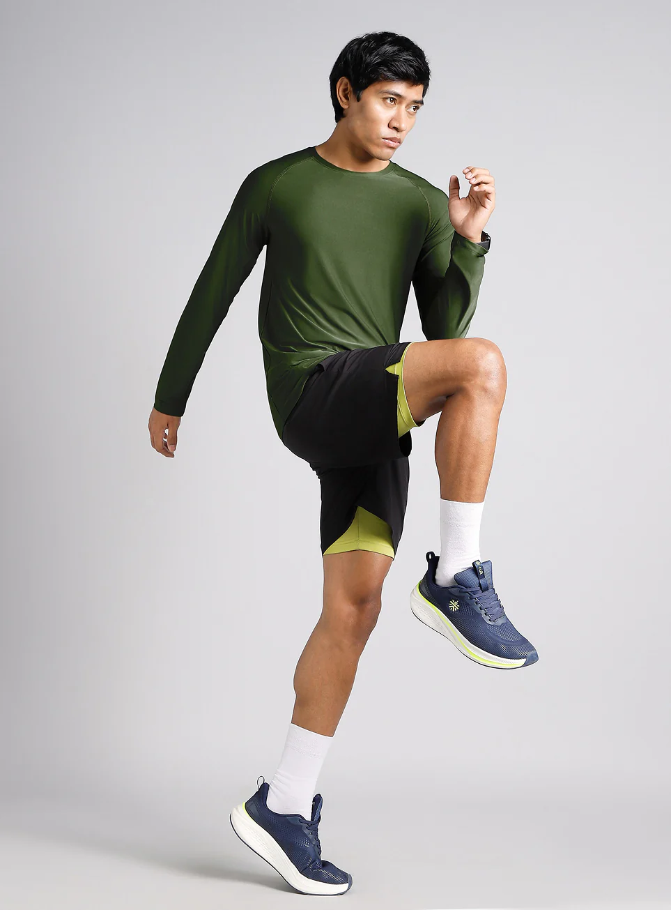 Men's Dark Green Base Layer Run Full Sleeve T-shirt - Image 3