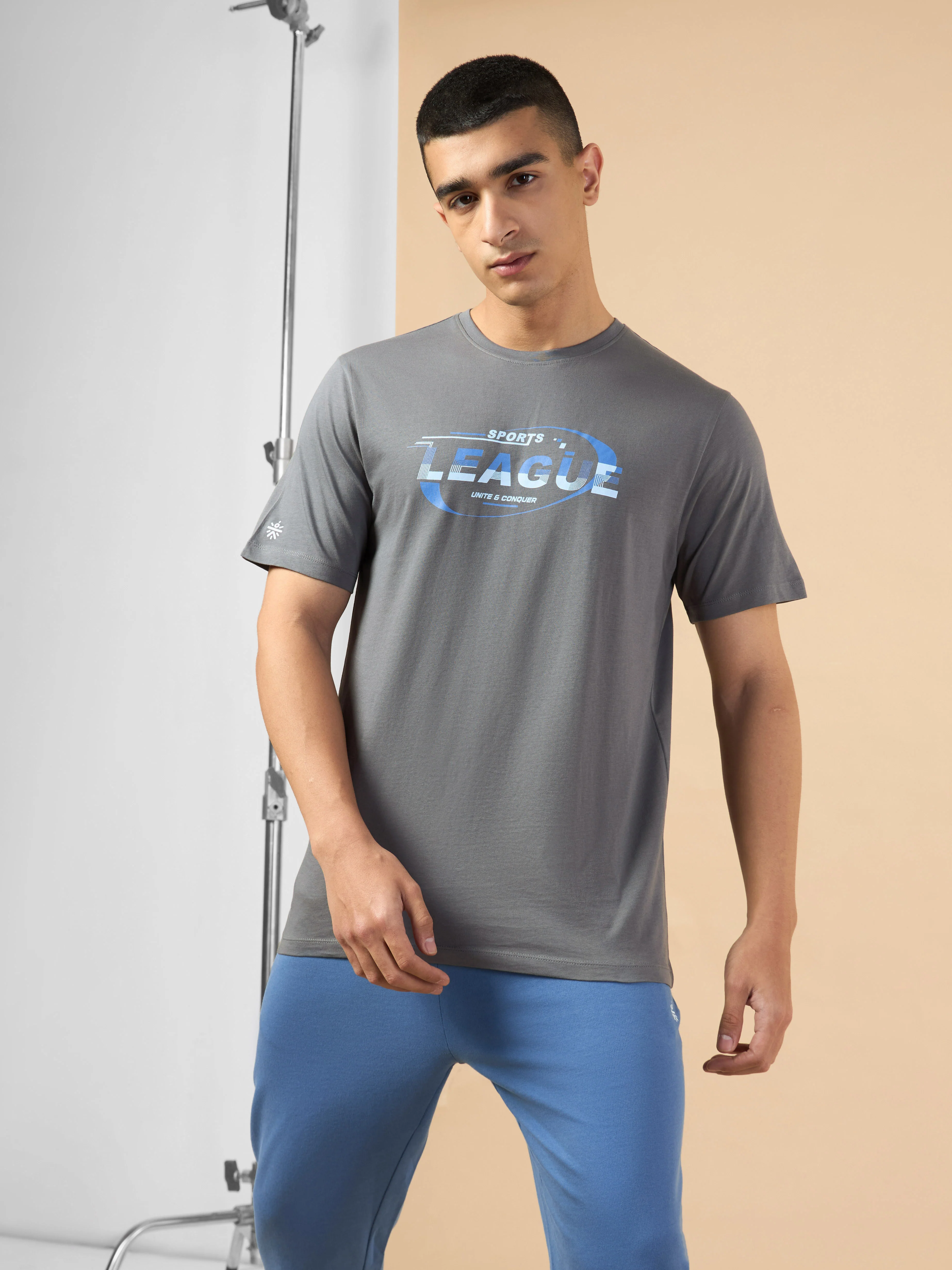 Men's Dark Grey Sports League Graphic T-shirt