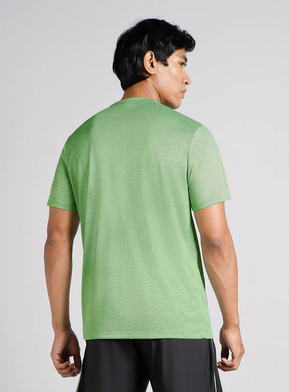 Men's Green Training Essential T-shirt - Image 6
