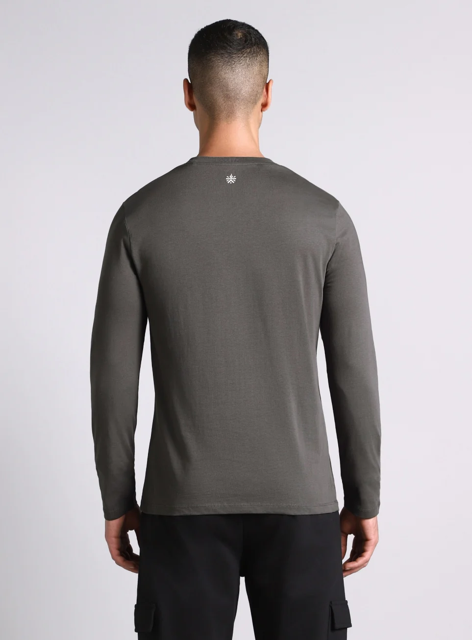 Men's Grey Courtside Print Full Sleeve T-shirt - Image 6