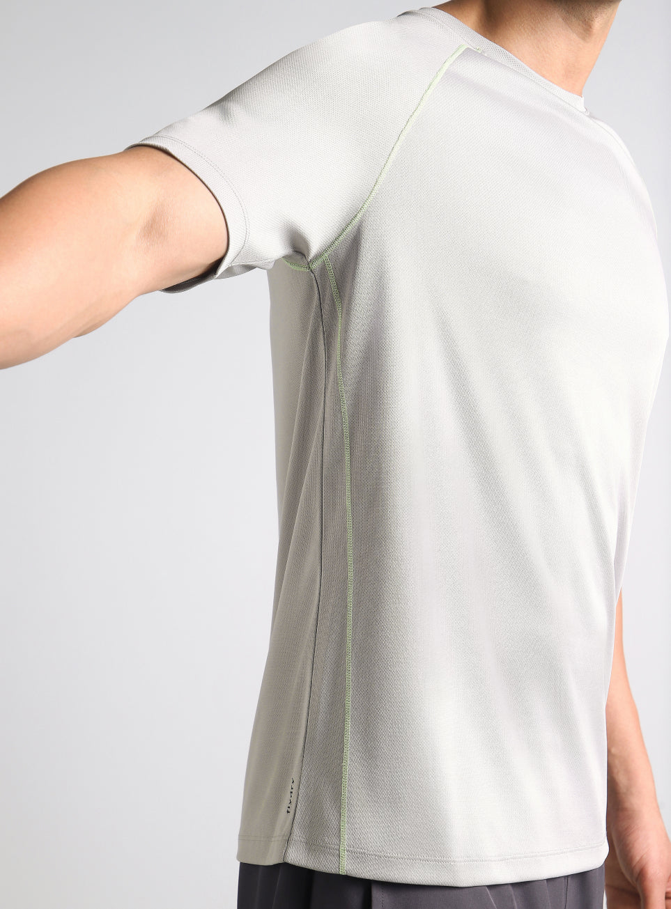 Men's Grey Everyday Workout Train Tee - Image 7
