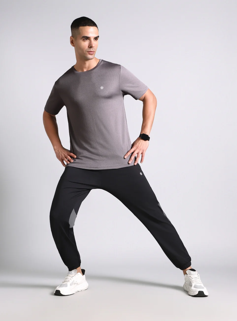 Men's Grey Train All FLY-DRY T-shirt - Image 2