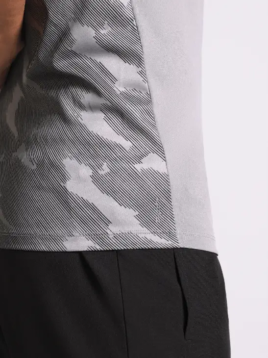 Men's Grey Urban Camo Motion Forward Running Tank - Image 9