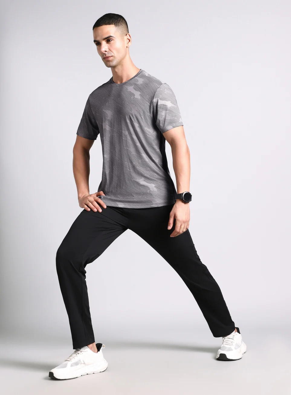 Men's Grey Urban Camo Running T-shirt - Image 2