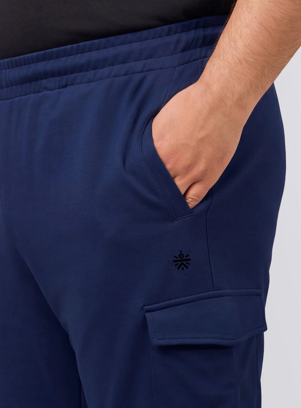 Men's Navy Move All Day Plus Size Cargo Joggers - Image 7