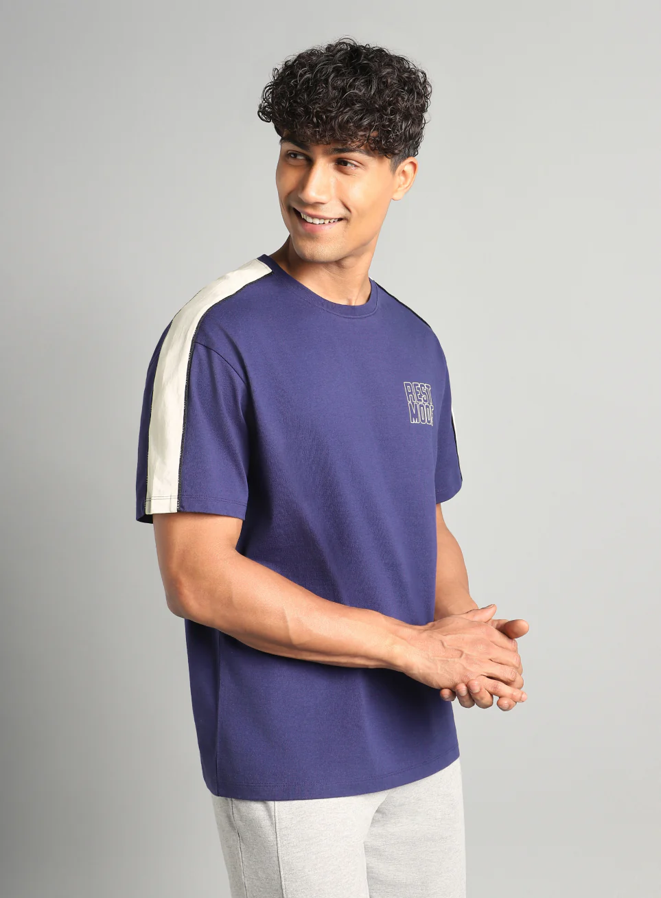 Men's Navy Rest Mode Relaxed Fit T-shirt