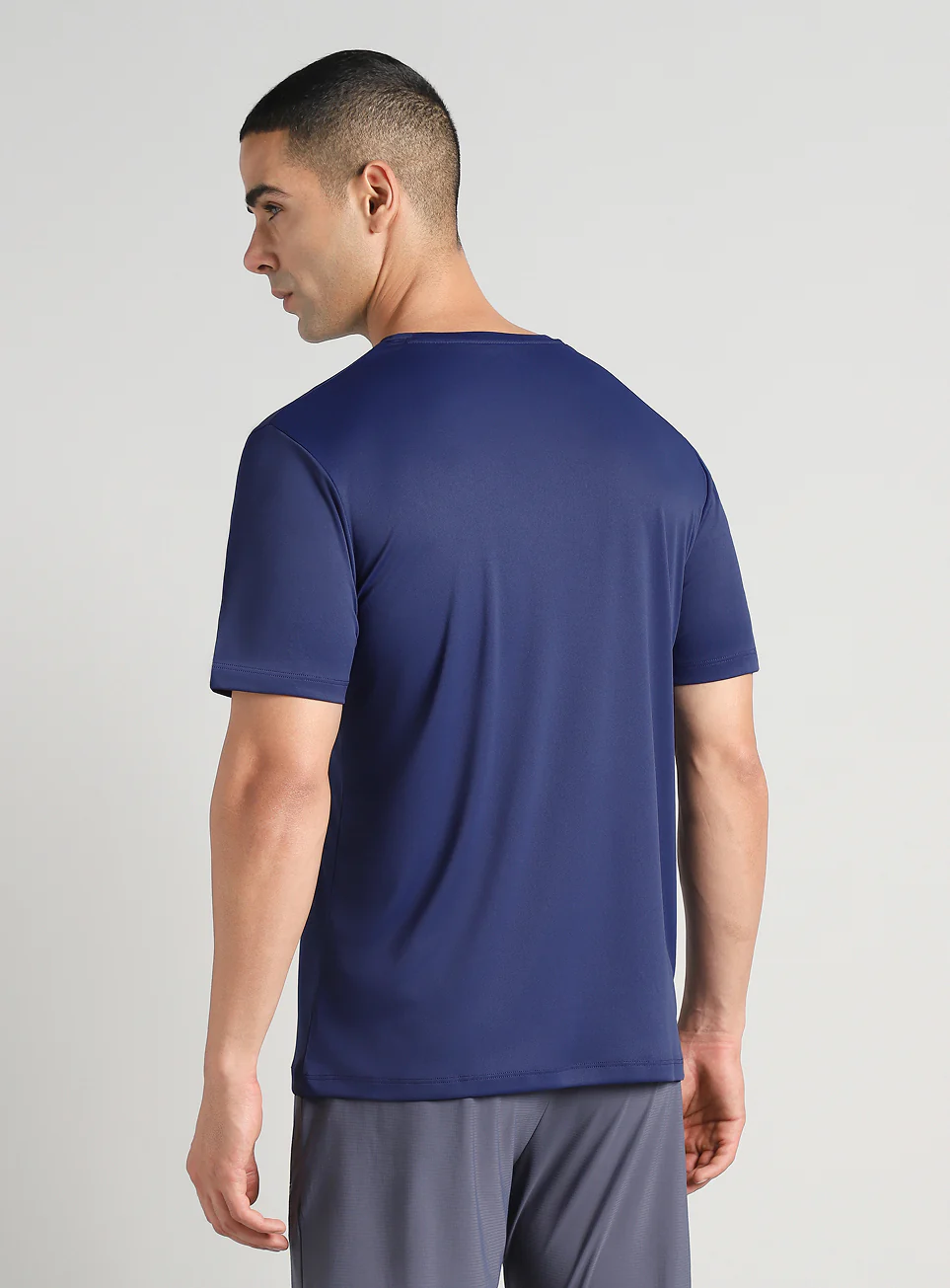 Men's Navy Train Stronger T-shirt - Image 6