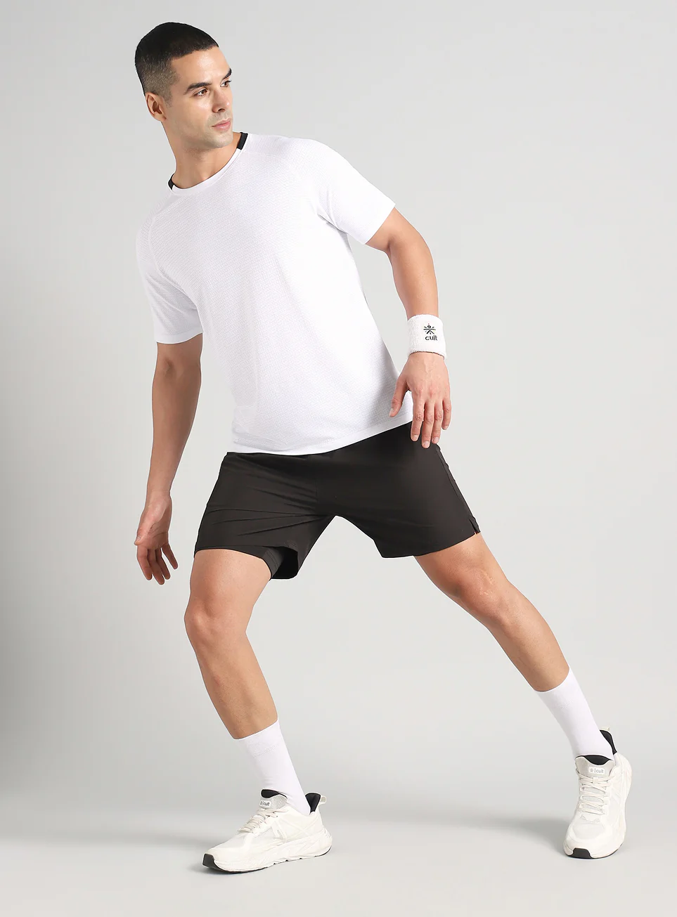 Men's Off White Ultra Runner's Technical Knit T-shirt - Image 2
