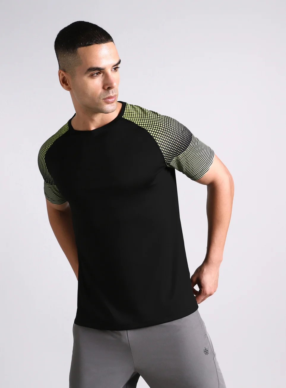 Men's Pop Up Training Essential T-shirt