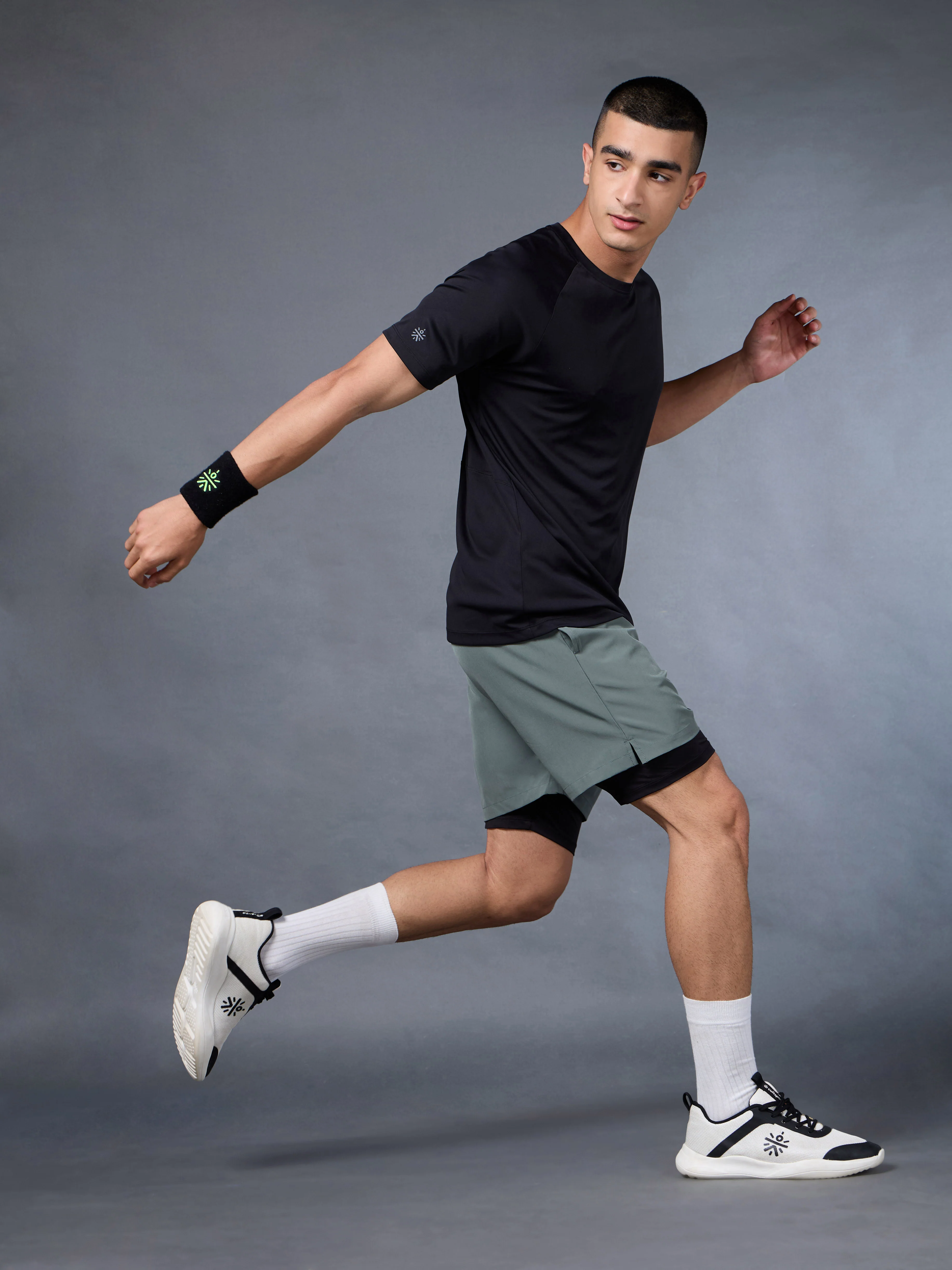 Men's Run Elevate Green Integrated Shorts - Image 2
