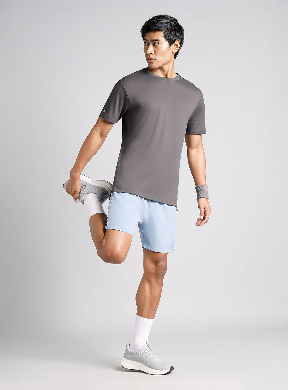 Men's Runner's Dark Grey Essential T-shirt - Image 3
