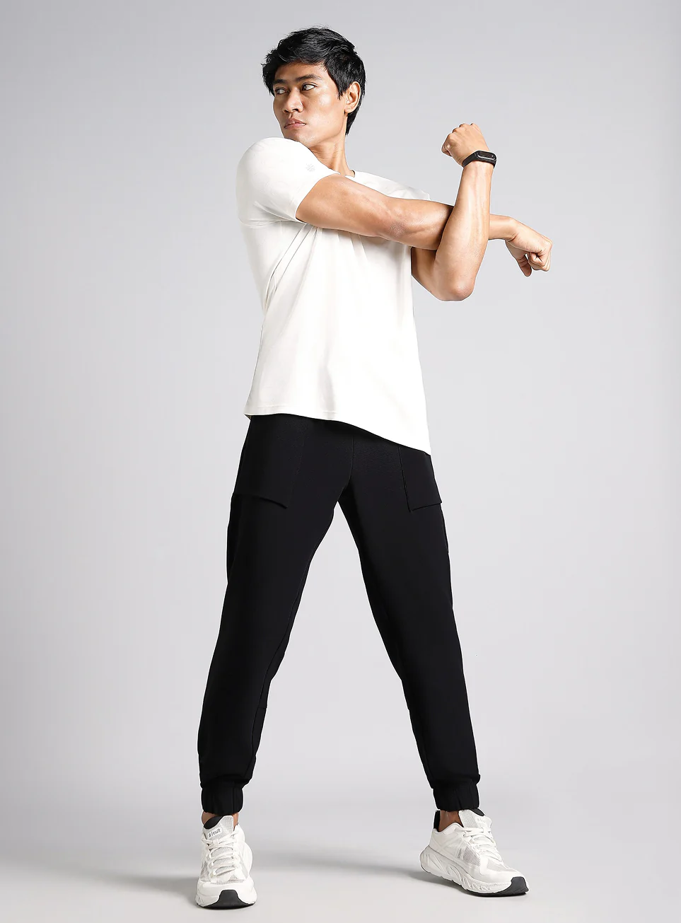 Men's Terrain Black Running Joggers - Image 2