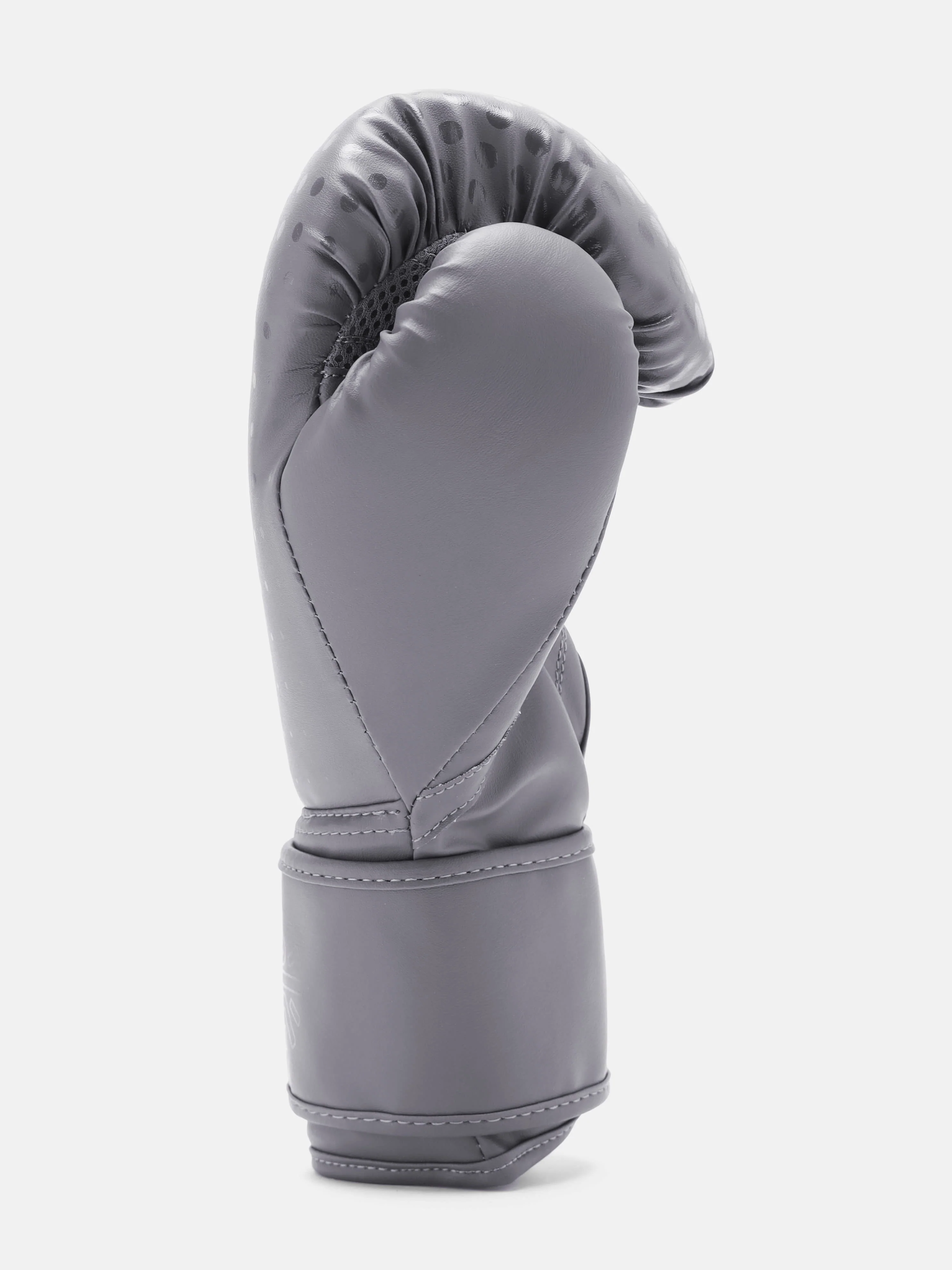 Pro Boxing Gloves with Antimicrobial Lining - Image 10