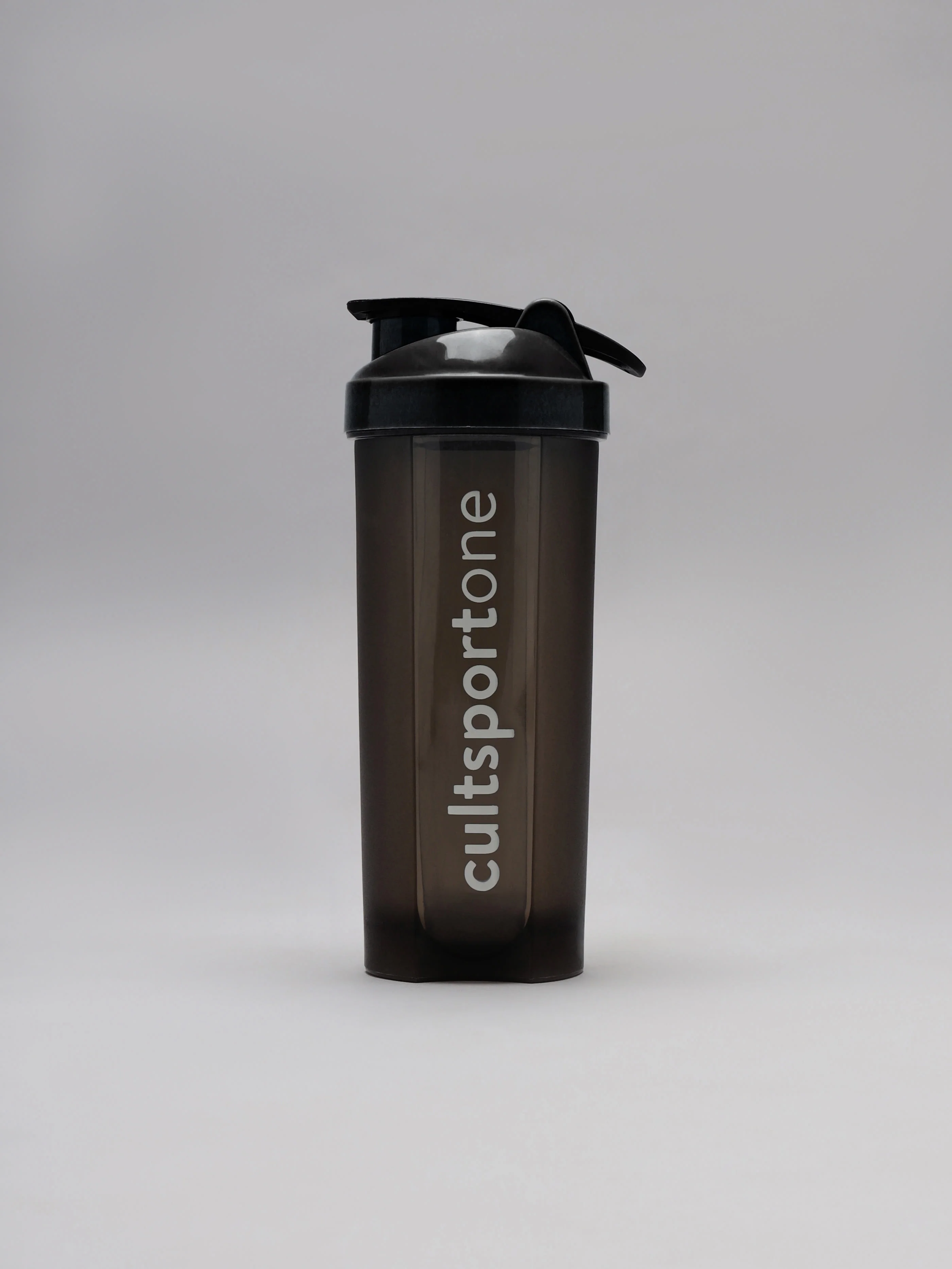 Spill Proof Flip Top Shaker with Blender Ball