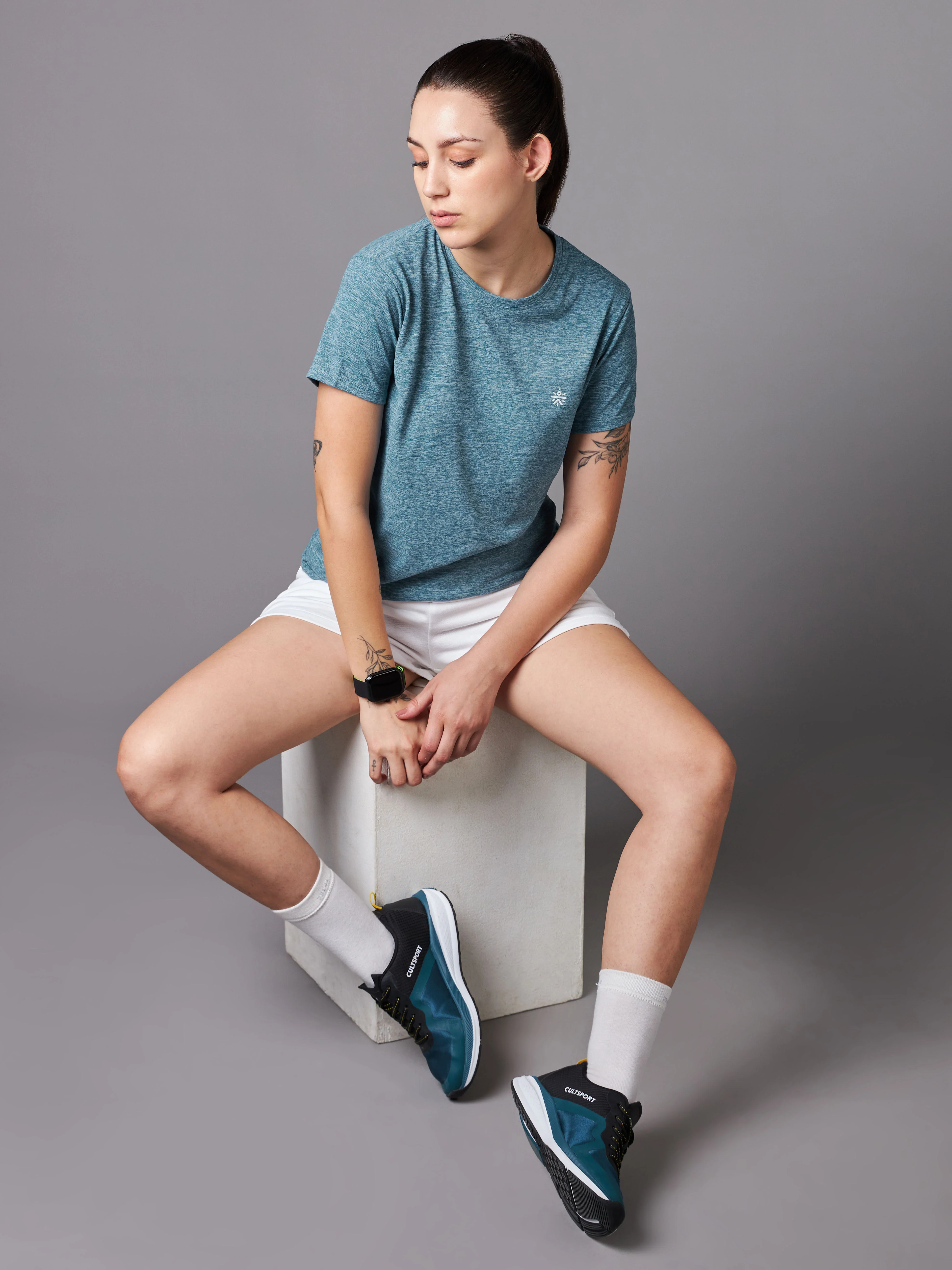Women's Train All Day Blue Comfortech T-shirt - Image 2