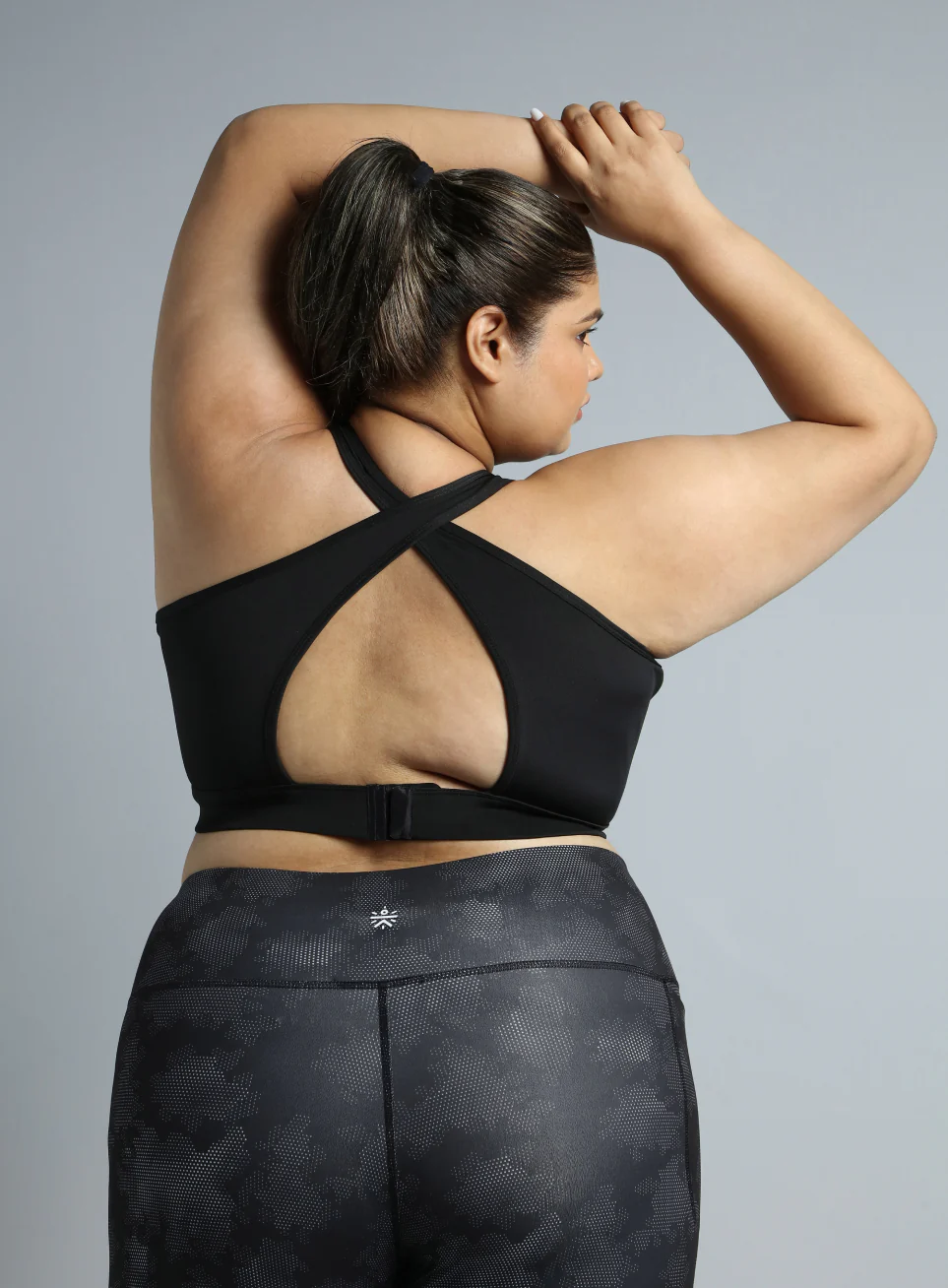 Women's Black Cross Back Hook Training High Support Plus Size Sports Bra