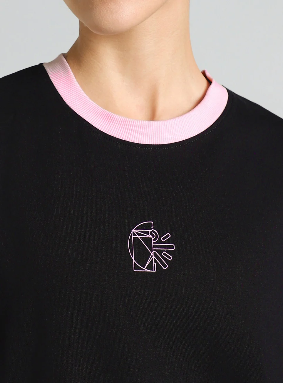 Women's Black Cult Logomania Print Oversized Fit T-shirt - Image 7