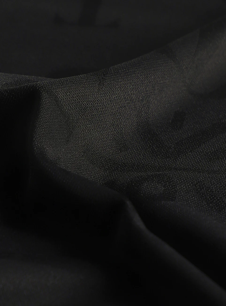Women's Black CULT ZERO Knit Tech Running T-shirt - Image 10