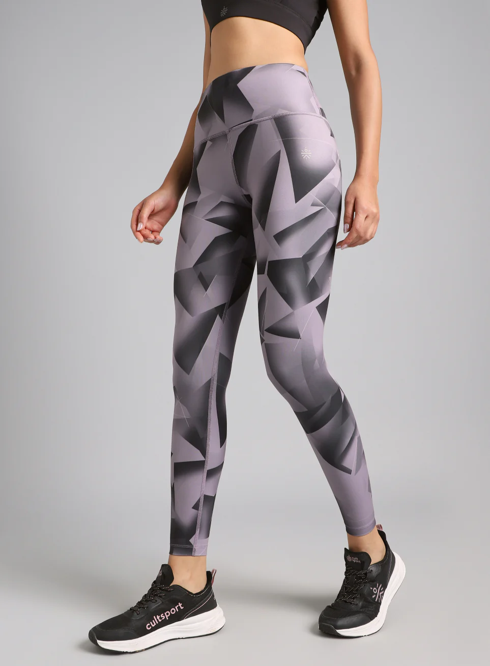 Women's Black Feel the Beat Printed Tights