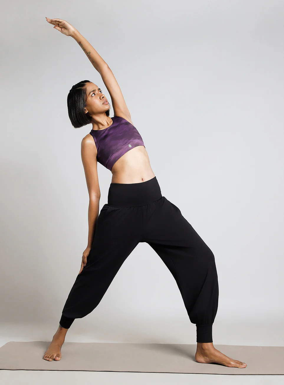 Women's Black Flow and Form Relaxed Yoga Joggers - Image 2