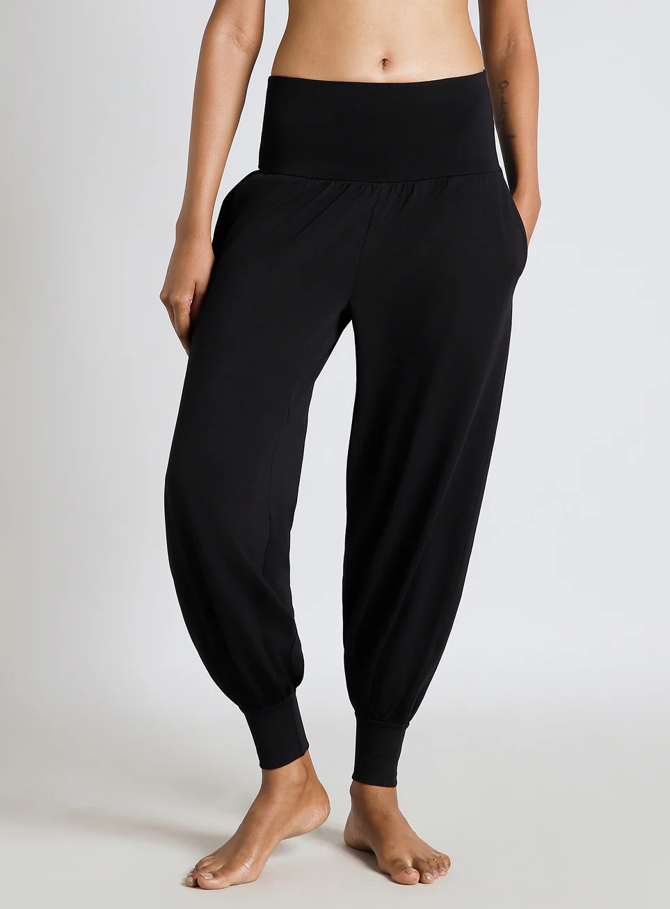 Women's Black Flow and Form Relaxed Yoga Joggers - Image 4