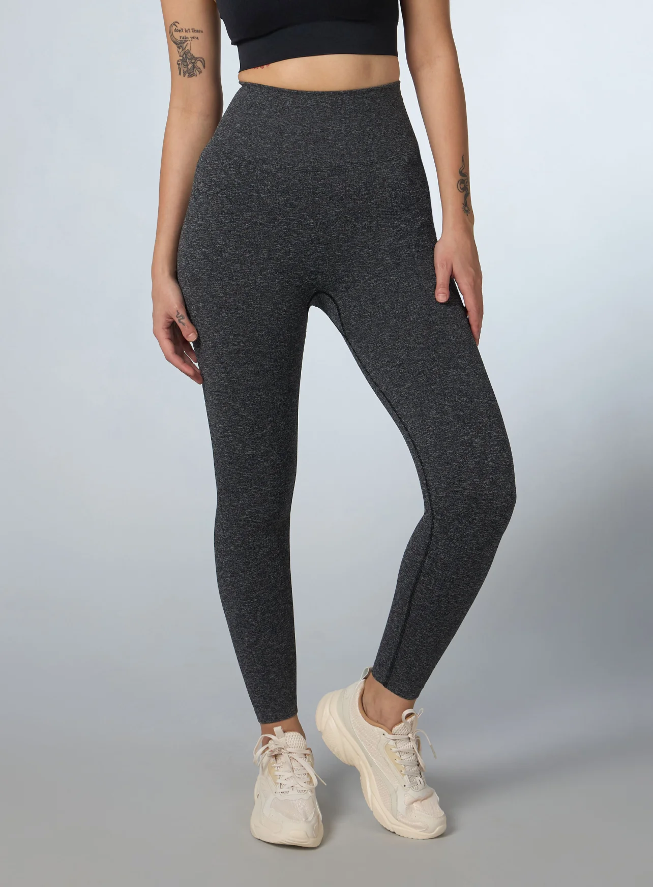 Women's Black Kinetic Seamless Tights
