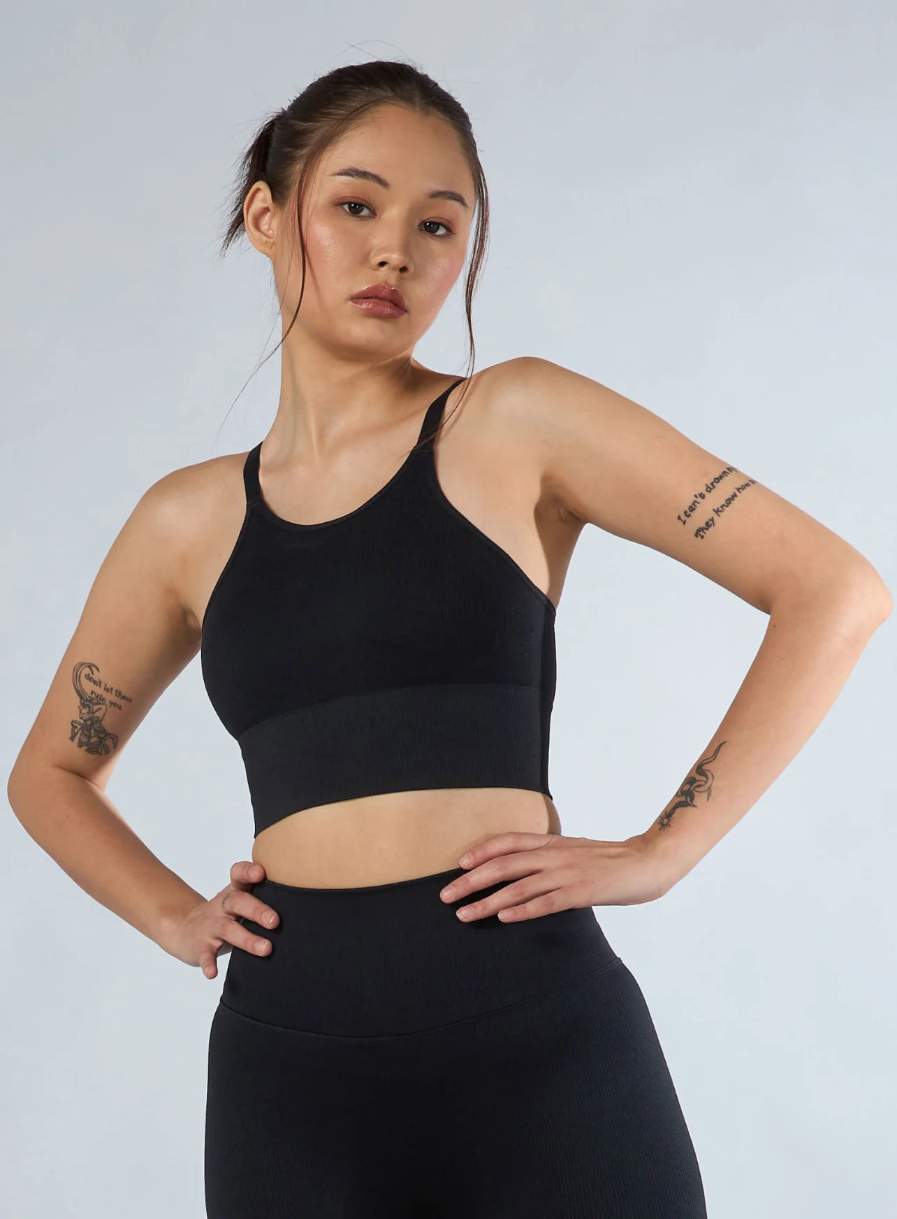 Women's Black Momentum Seamless Medium Support Bra