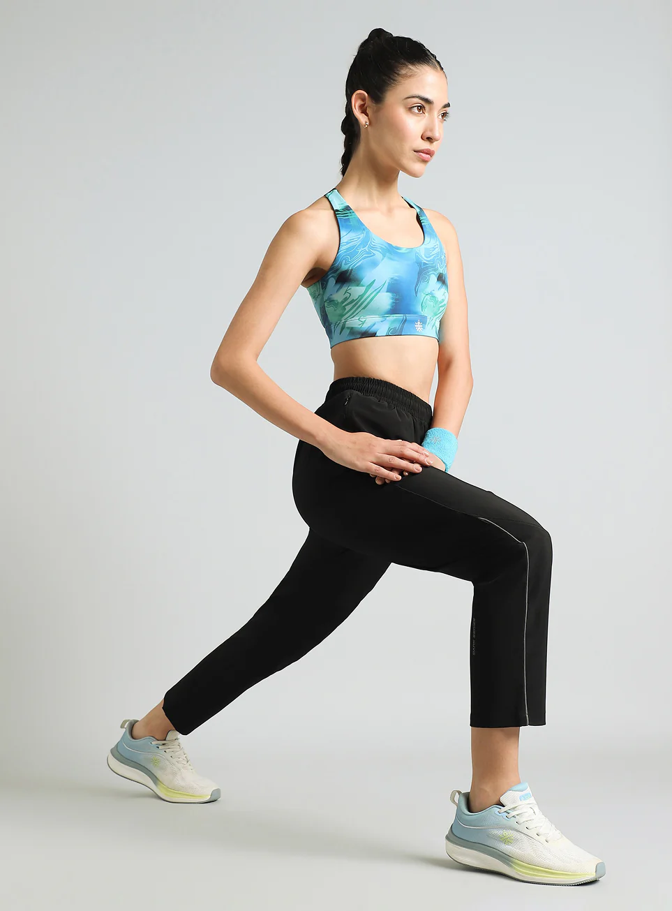 Women's Black Night Run Trackpants - Image 3