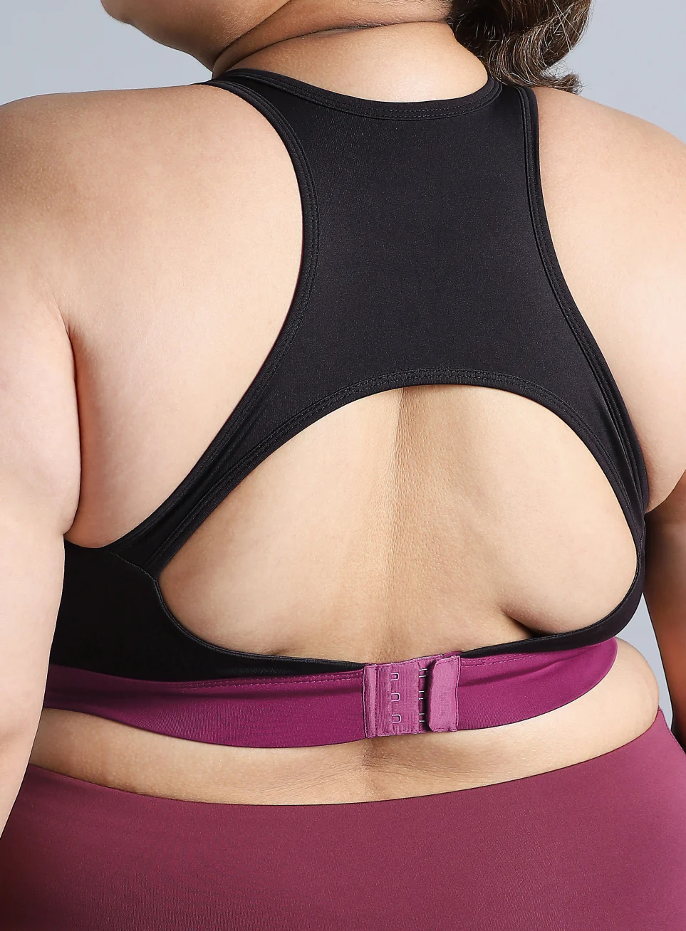 Women's Black Run Forward High Support Plus Size Bra - Image 8