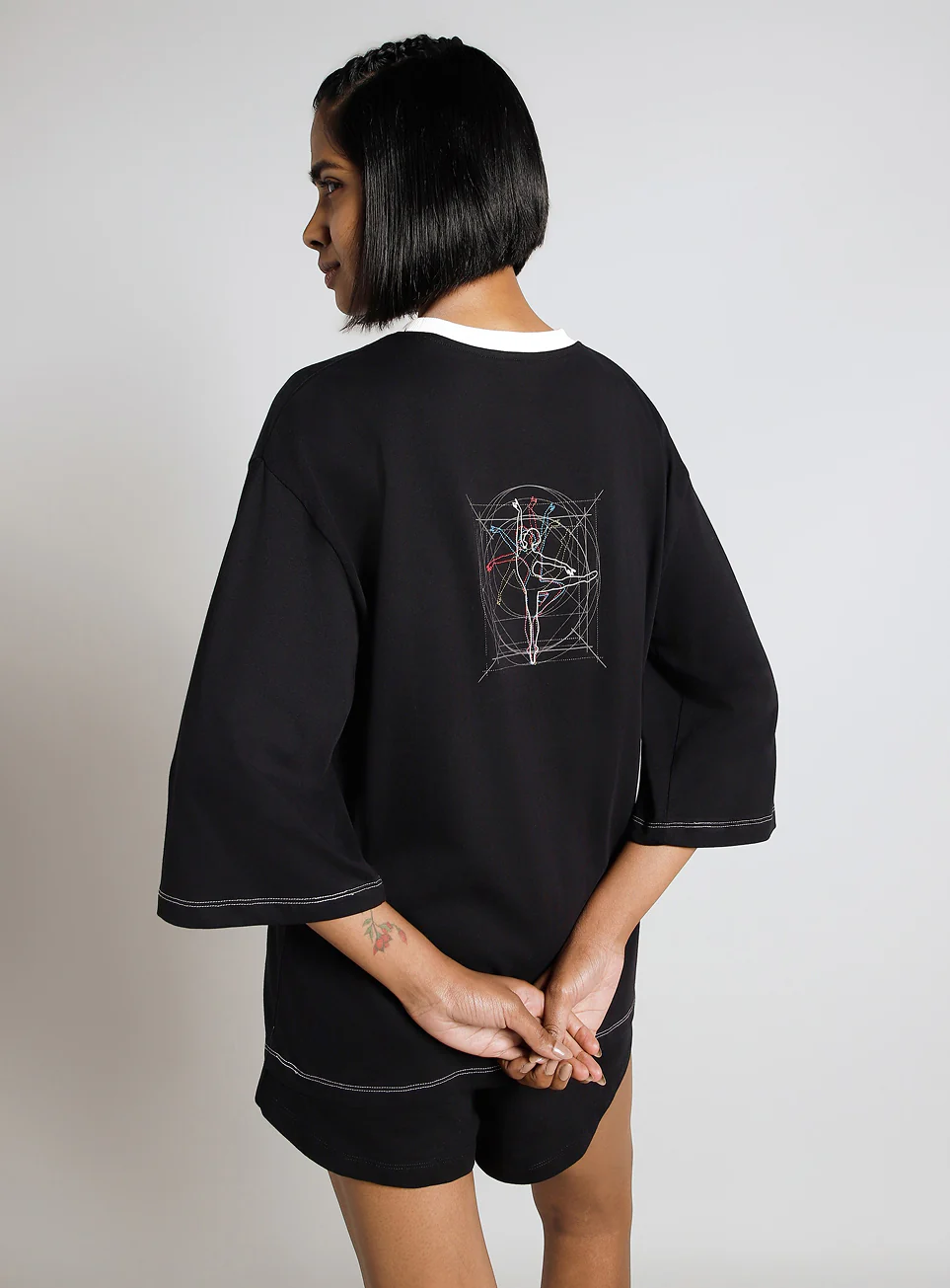 Women's Black Transition Graphic Oversized T-shirt