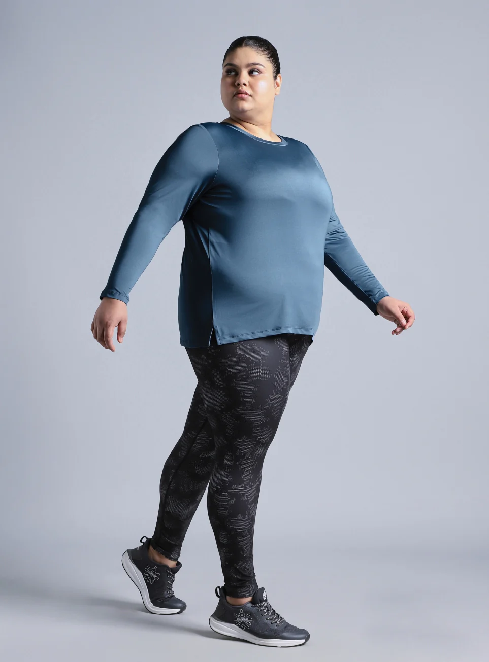 Women's Blue Full Sleeve Plus Size Training T-shirt - Image 3