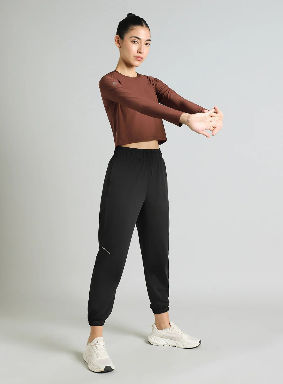 Women's Brown Runner's Escape T-shirt - Image 2